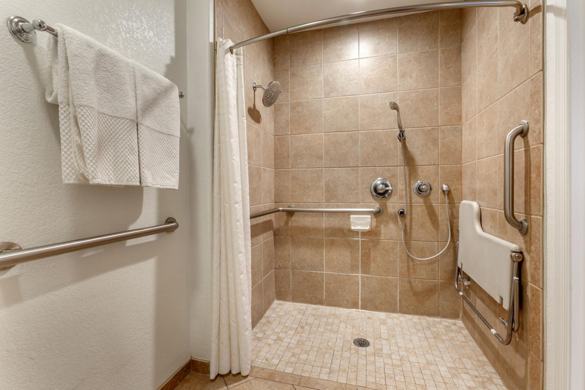 1 BEDROOM 1 KING MESA SUITE ROLL SHOWER,1665398815:JPEG
