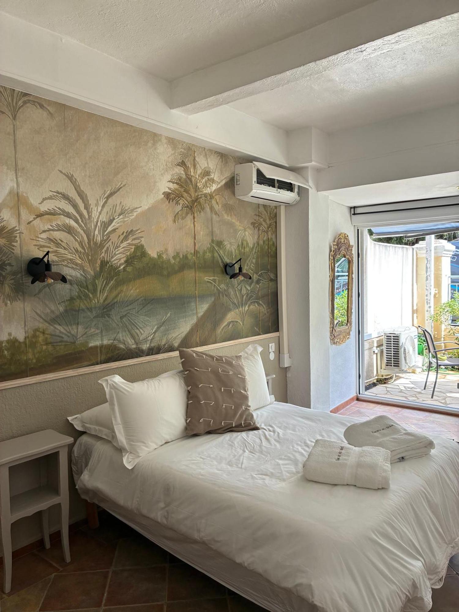 Double Room Terrace,1666027350:JPEG