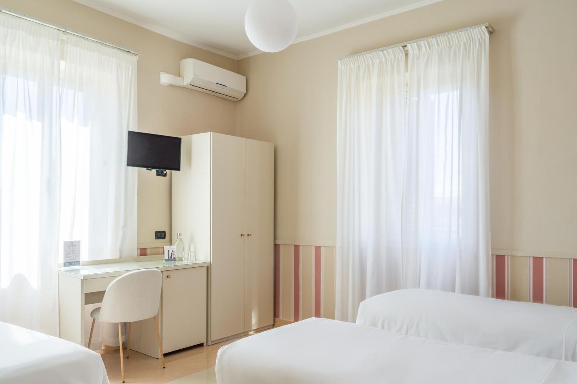 Triple Room,1665403556:JPEG
