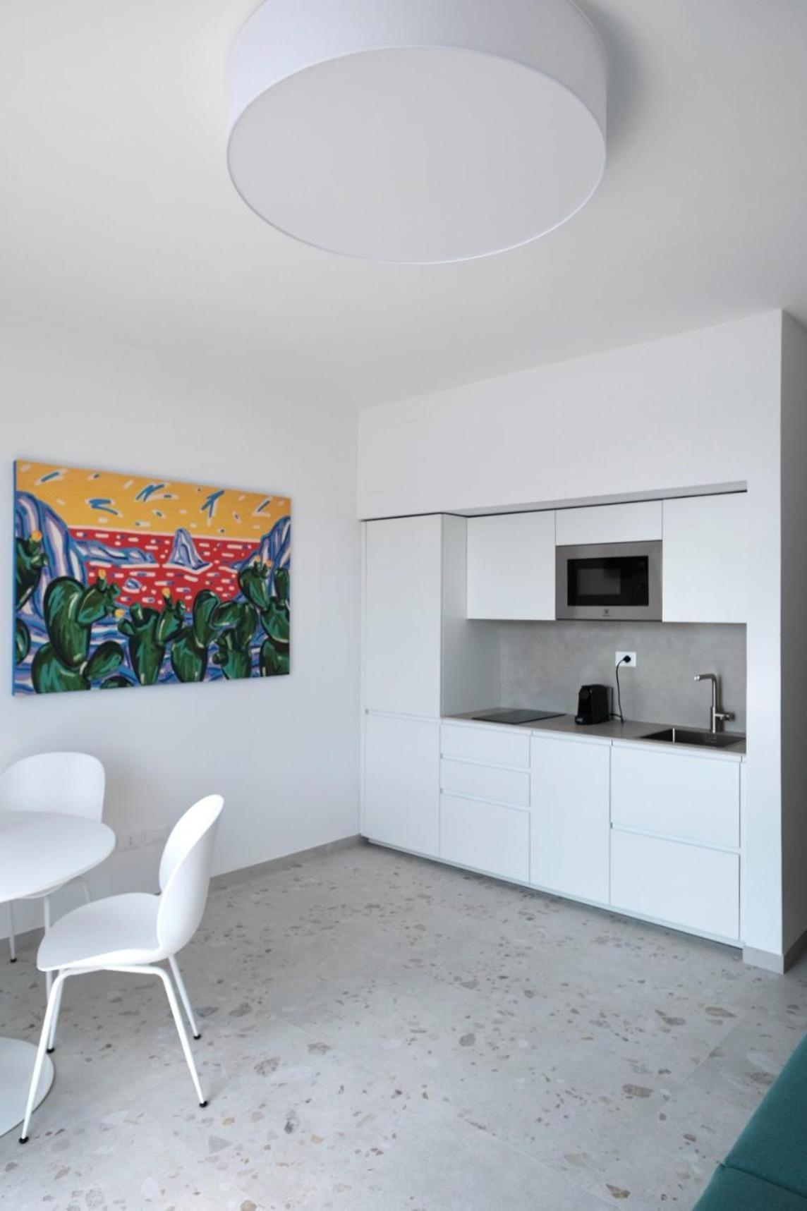 Superior One-Bedroom Apartment Balcony