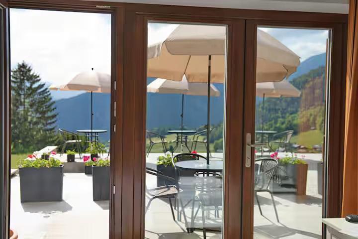 Family Room Terrace,1665414583:JPEG