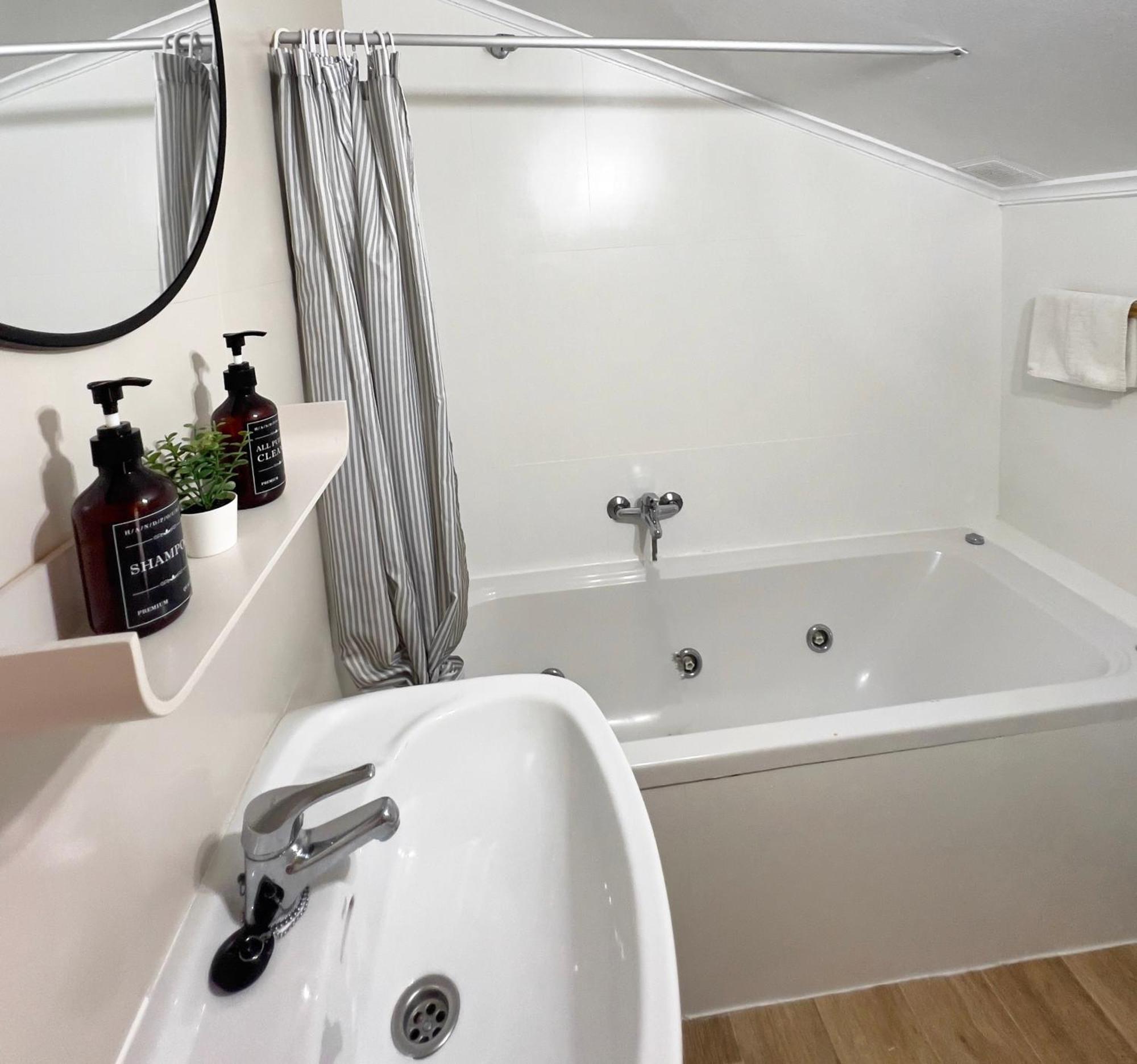 Double Room Spa Bath Balcony