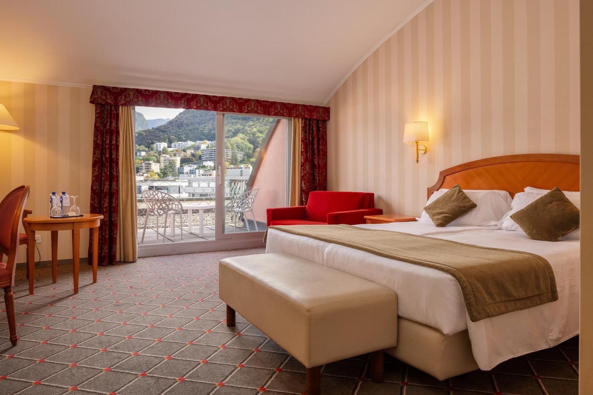 Top Floor Double Room Lake View