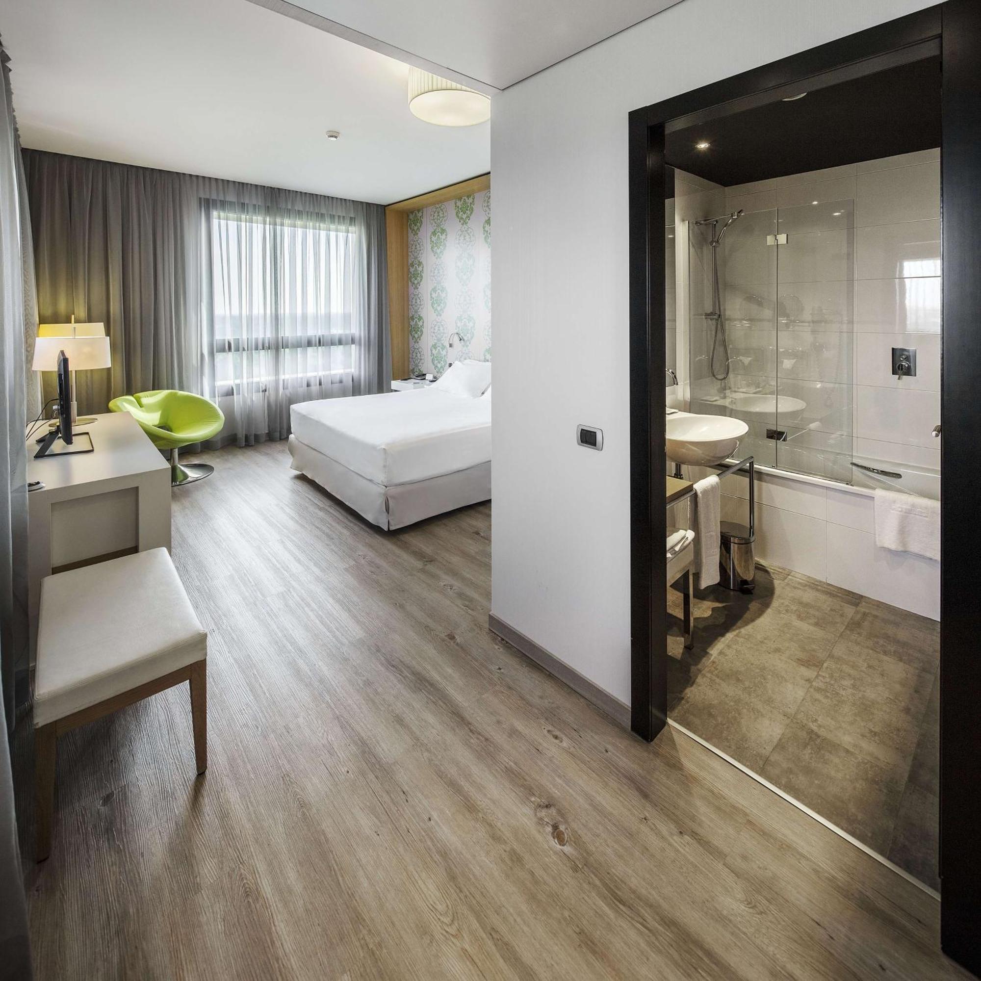 Junior Suite,1685061631:JPEG