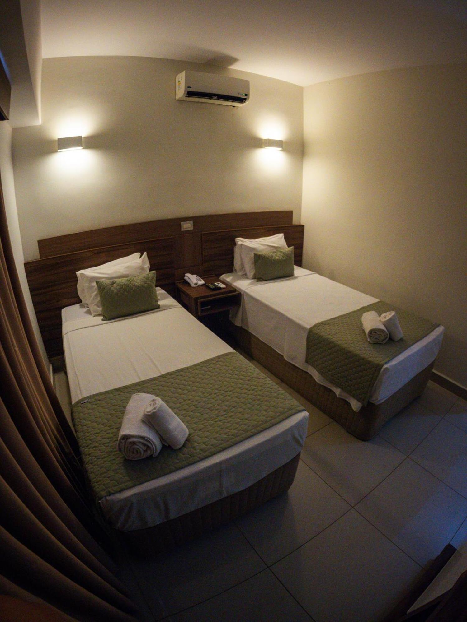Quarto Superior com 2 Camas de Solteiro