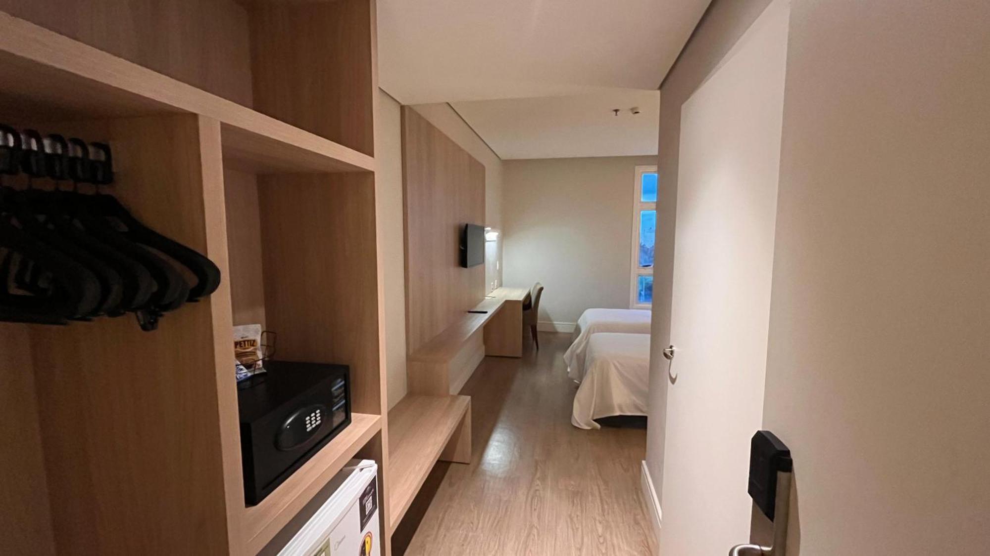 Deluxe Twin Room,1666062386:JPEG