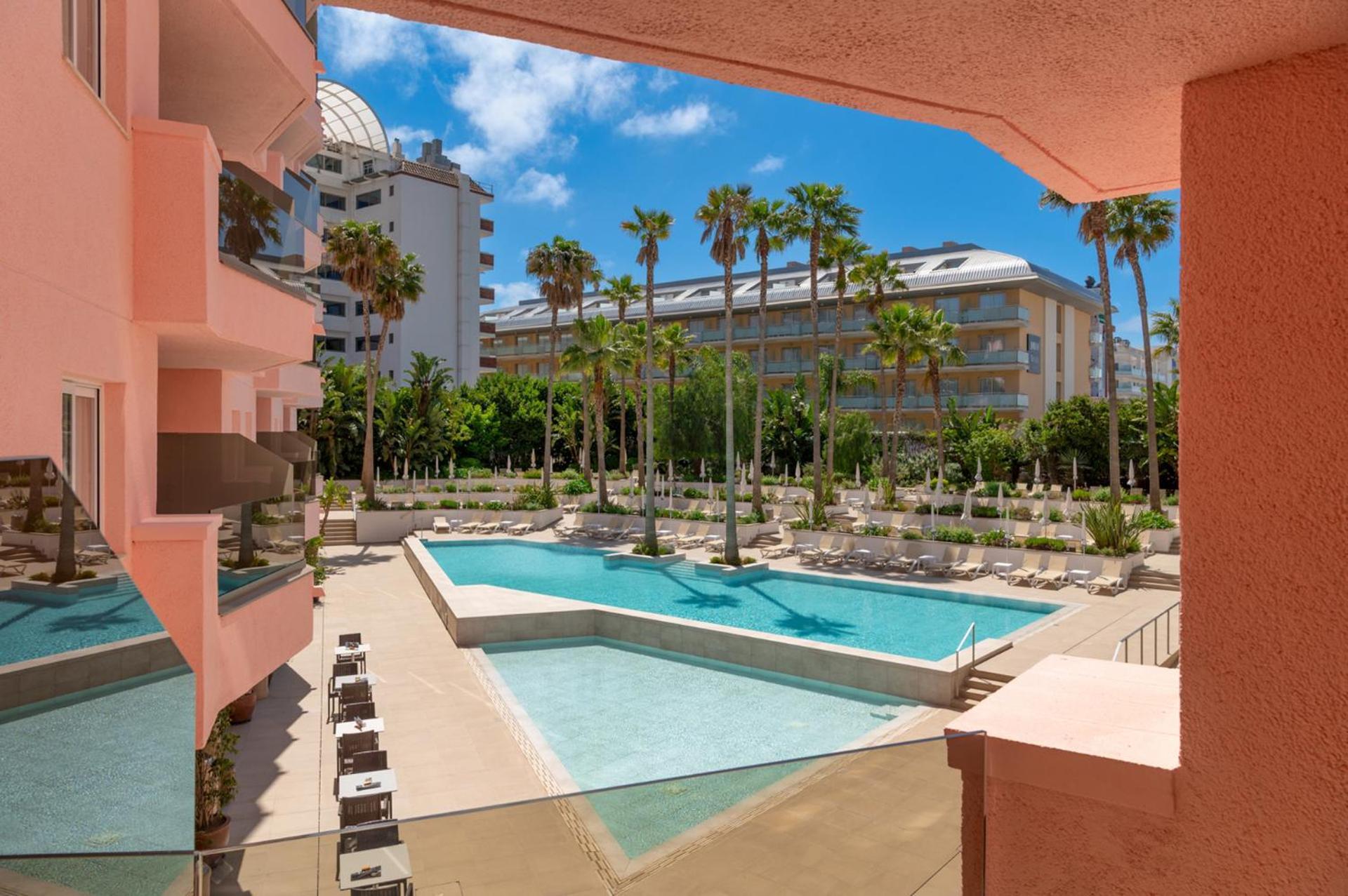 Triple Room Pool View,1666639006:JPEG