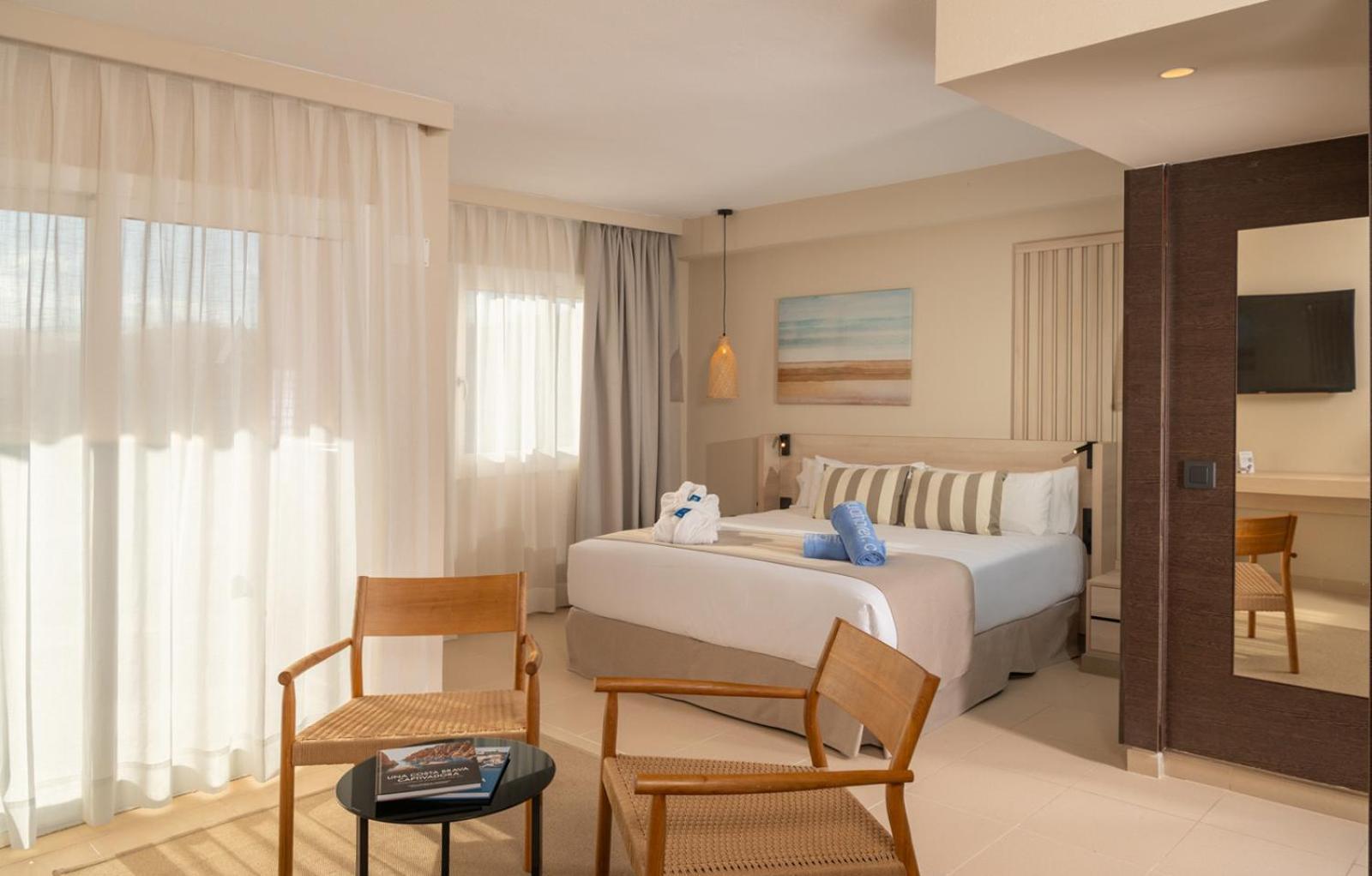 Junior Suite Double 1 or 2 beds,1666639003:JPEG