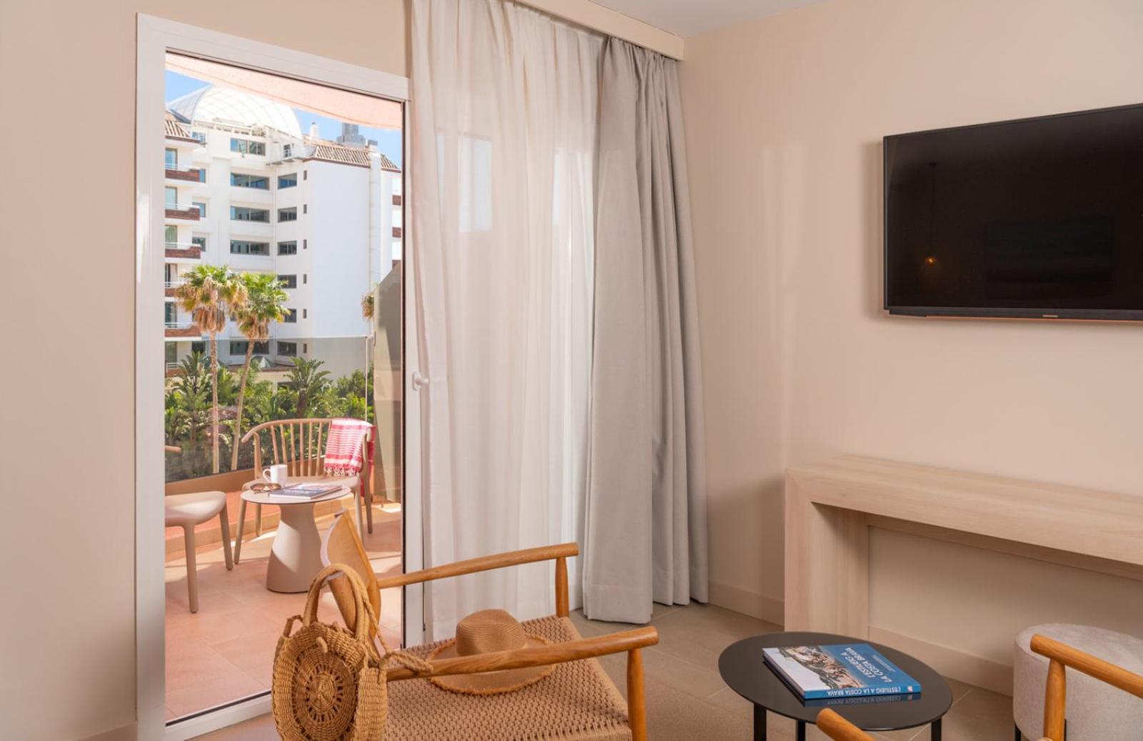 Junior Suite Premium Double 1 or 2 beds