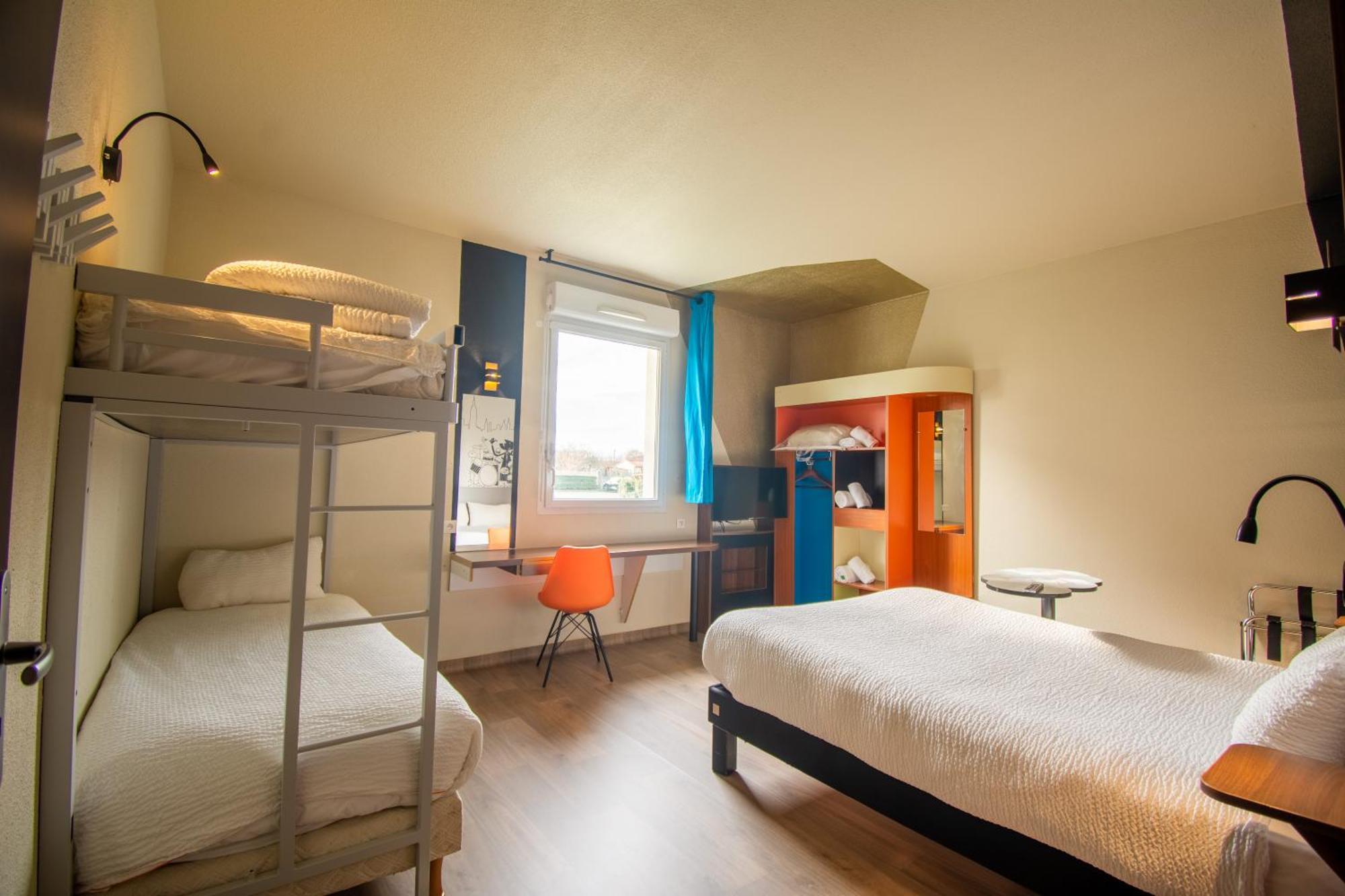 Family Room One Double Bed Two Bunk Beds Balcony,1666641859:JPEG