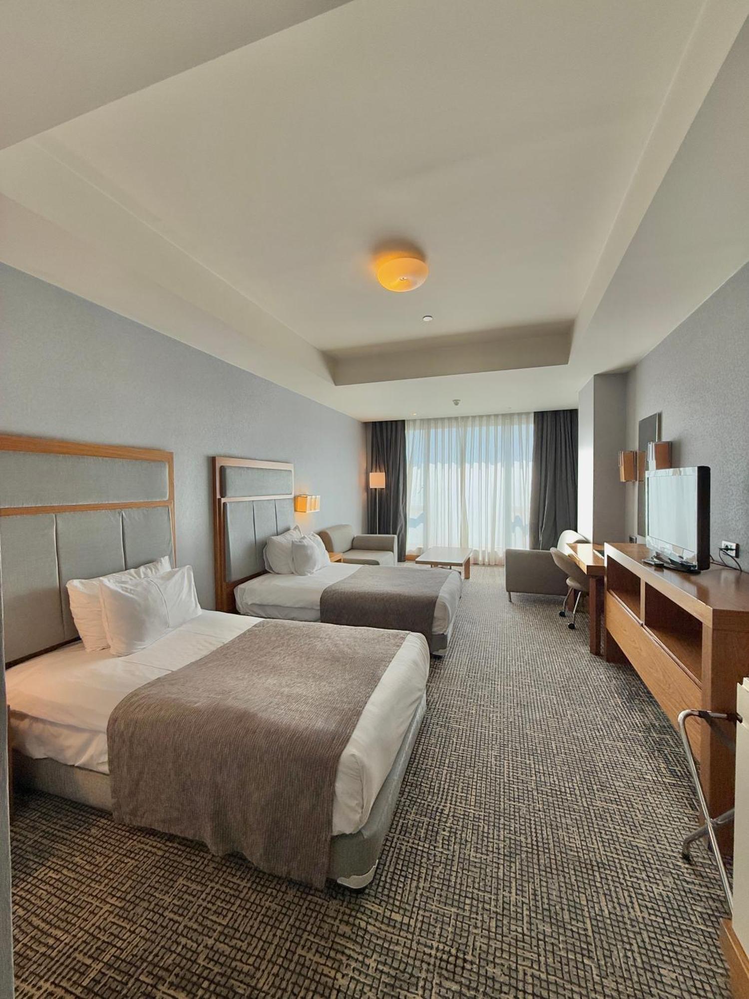 Standard Twin Room Sea View