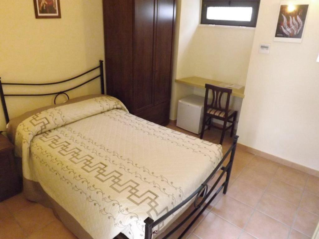 Economy Double Room,1666650576:JPEG