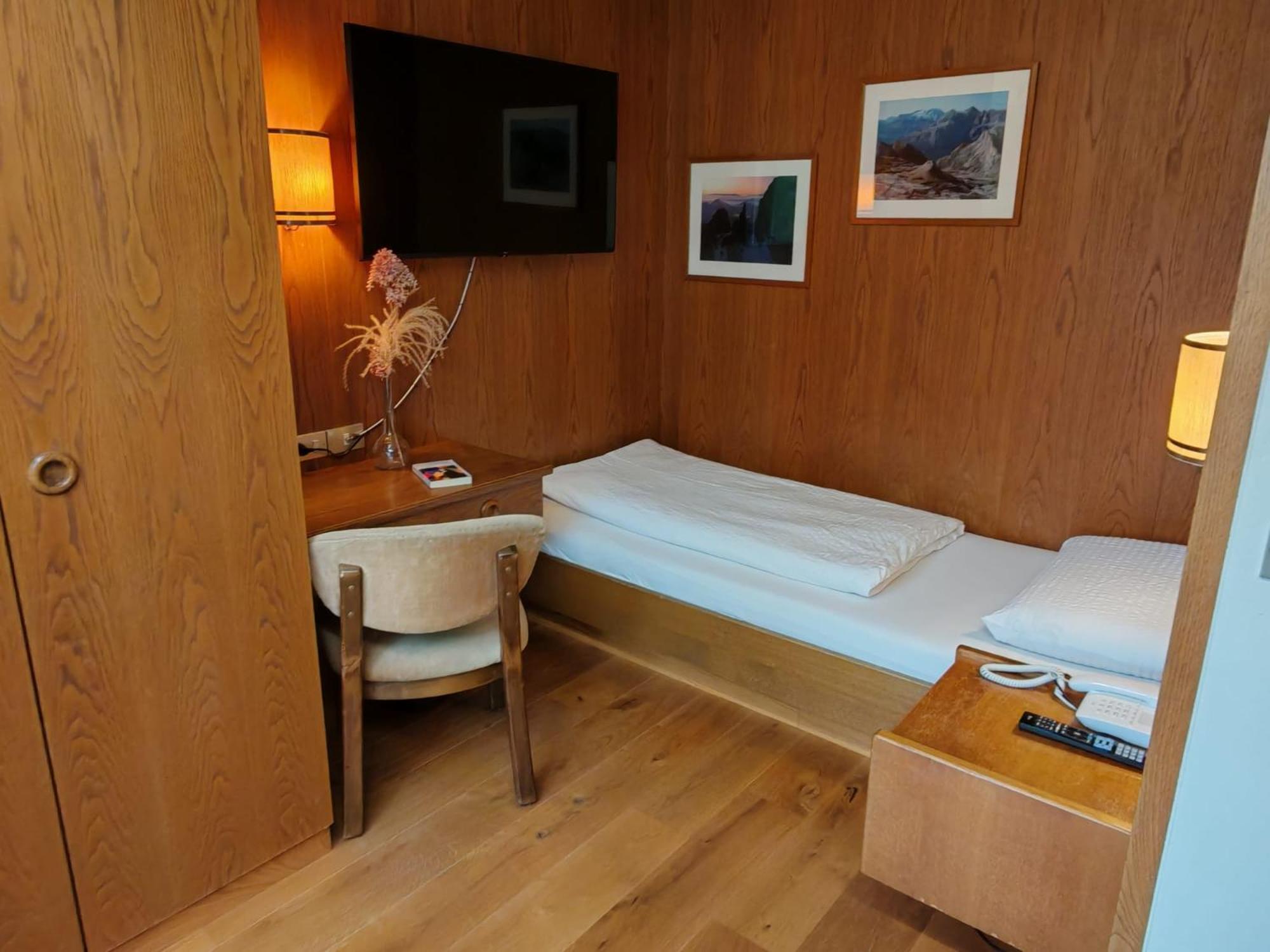 Single Room
