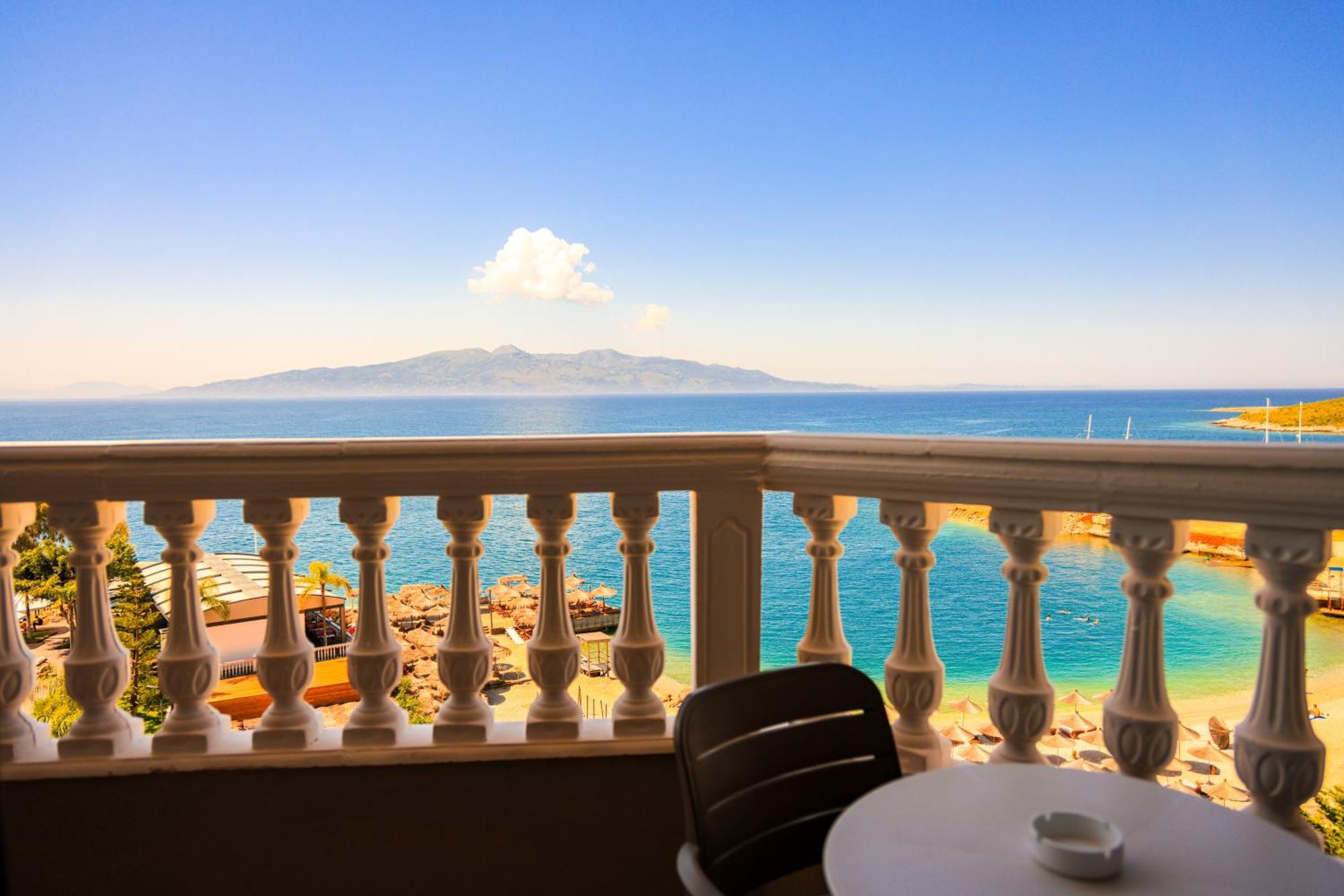 Superior Double Room Balcony Sea View
