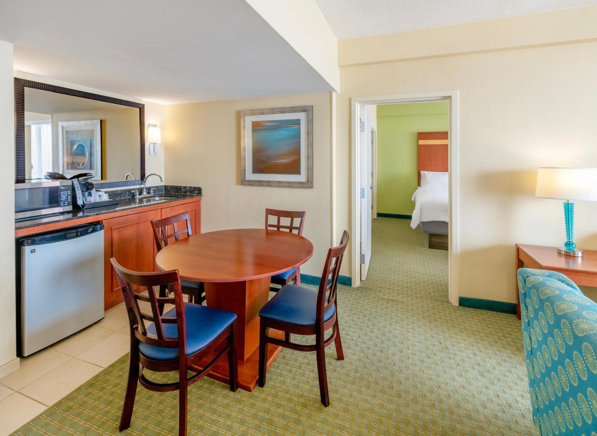 Queen Suite Ocean View,1666669275:JPEG