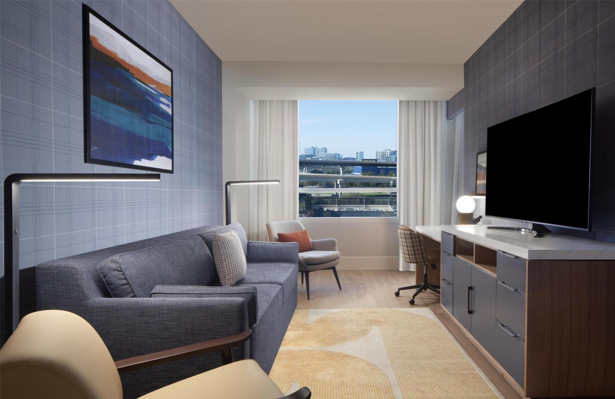 King Studio Suite