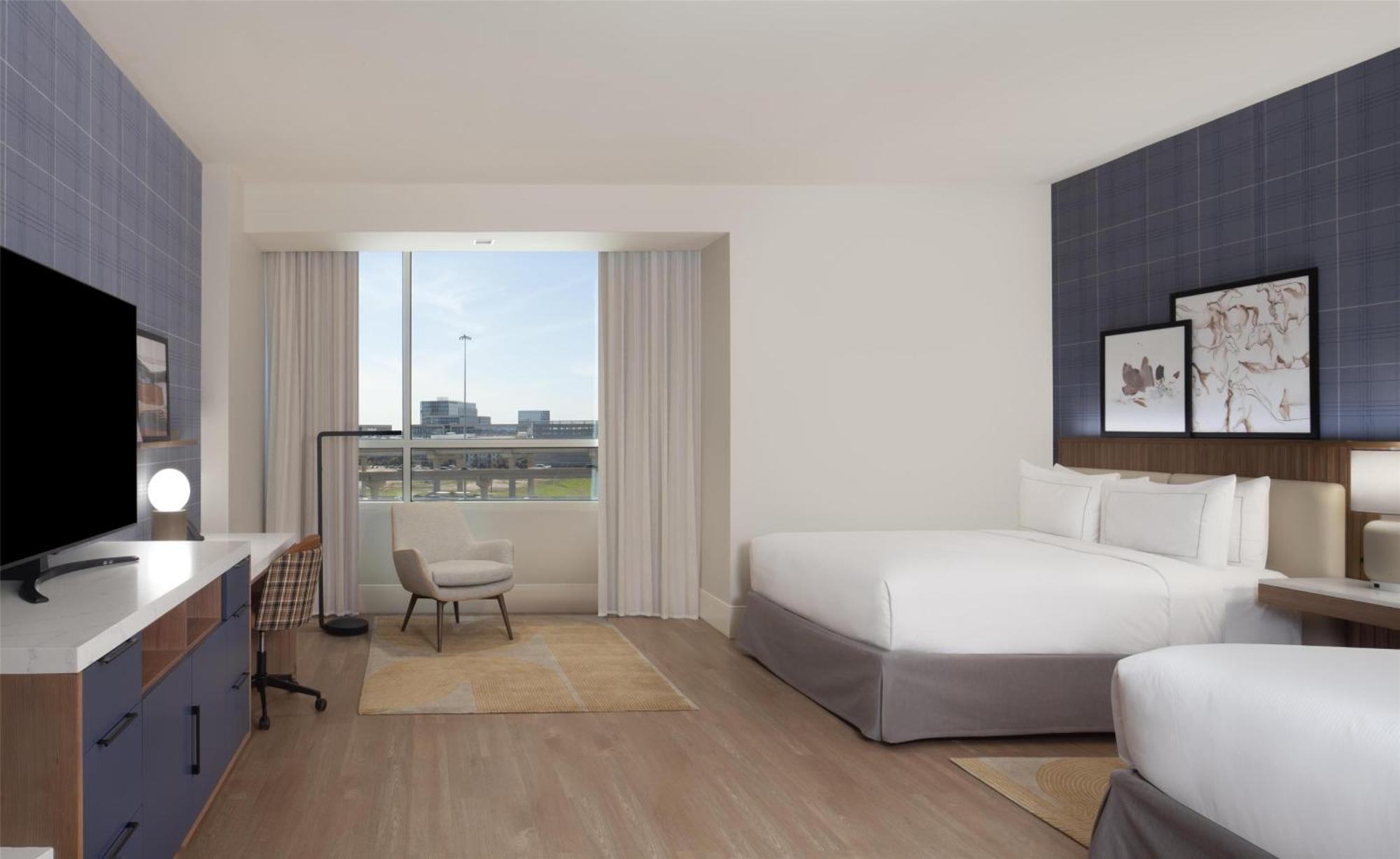 Queen Room Two Queen Beds Hearing Access