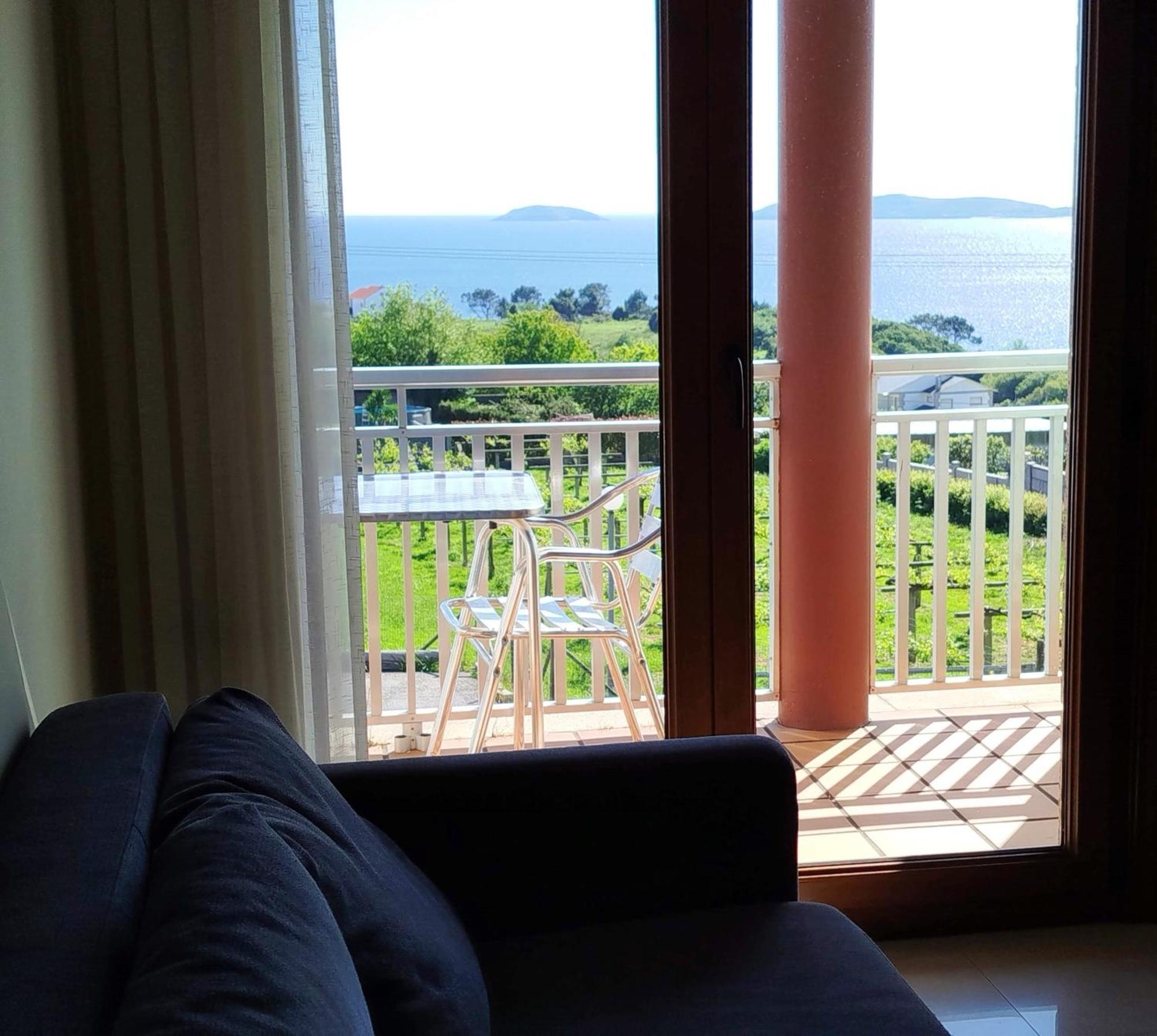 One-Bedroom Apartment Sea View Terrace