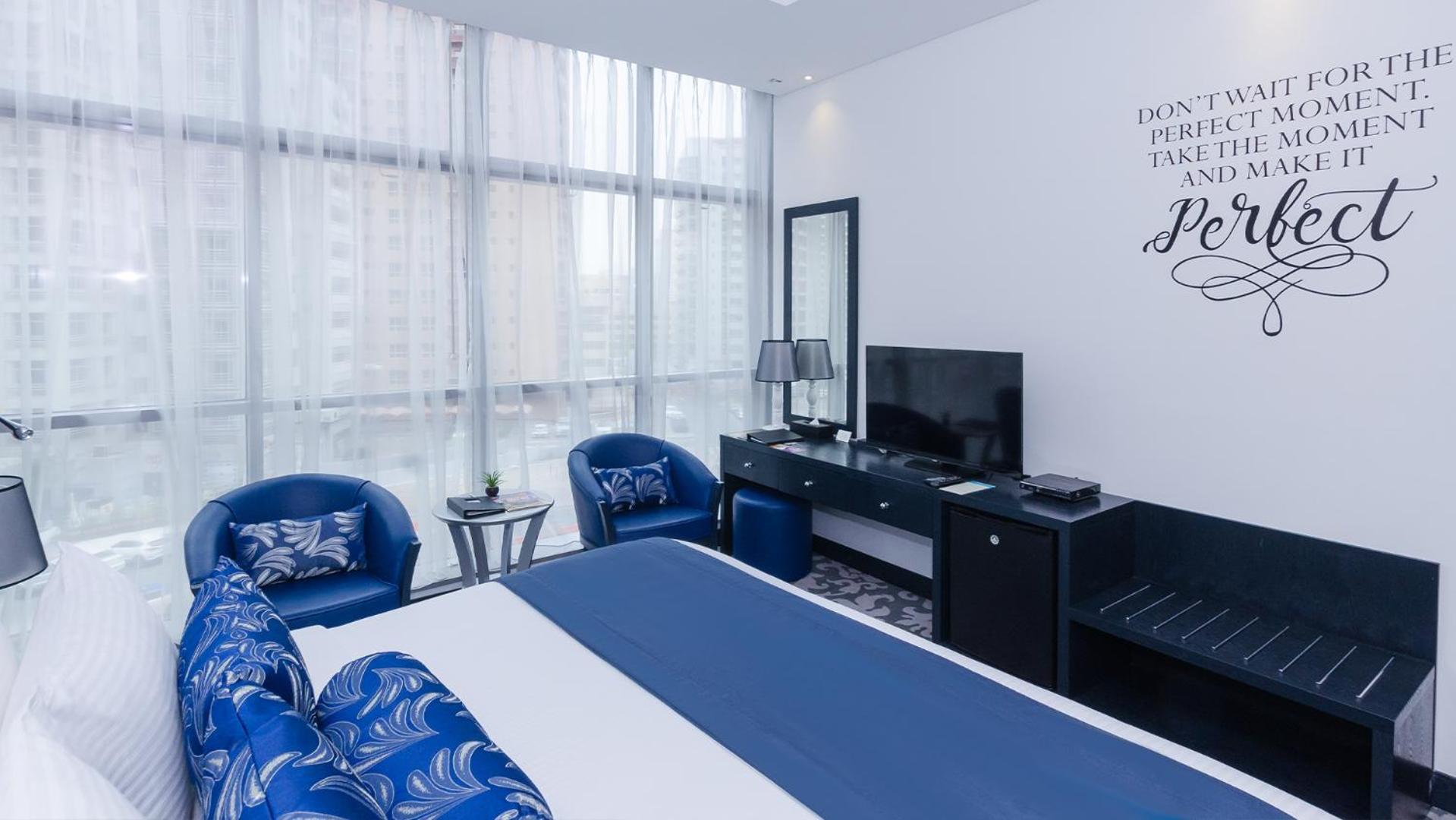 Club Room