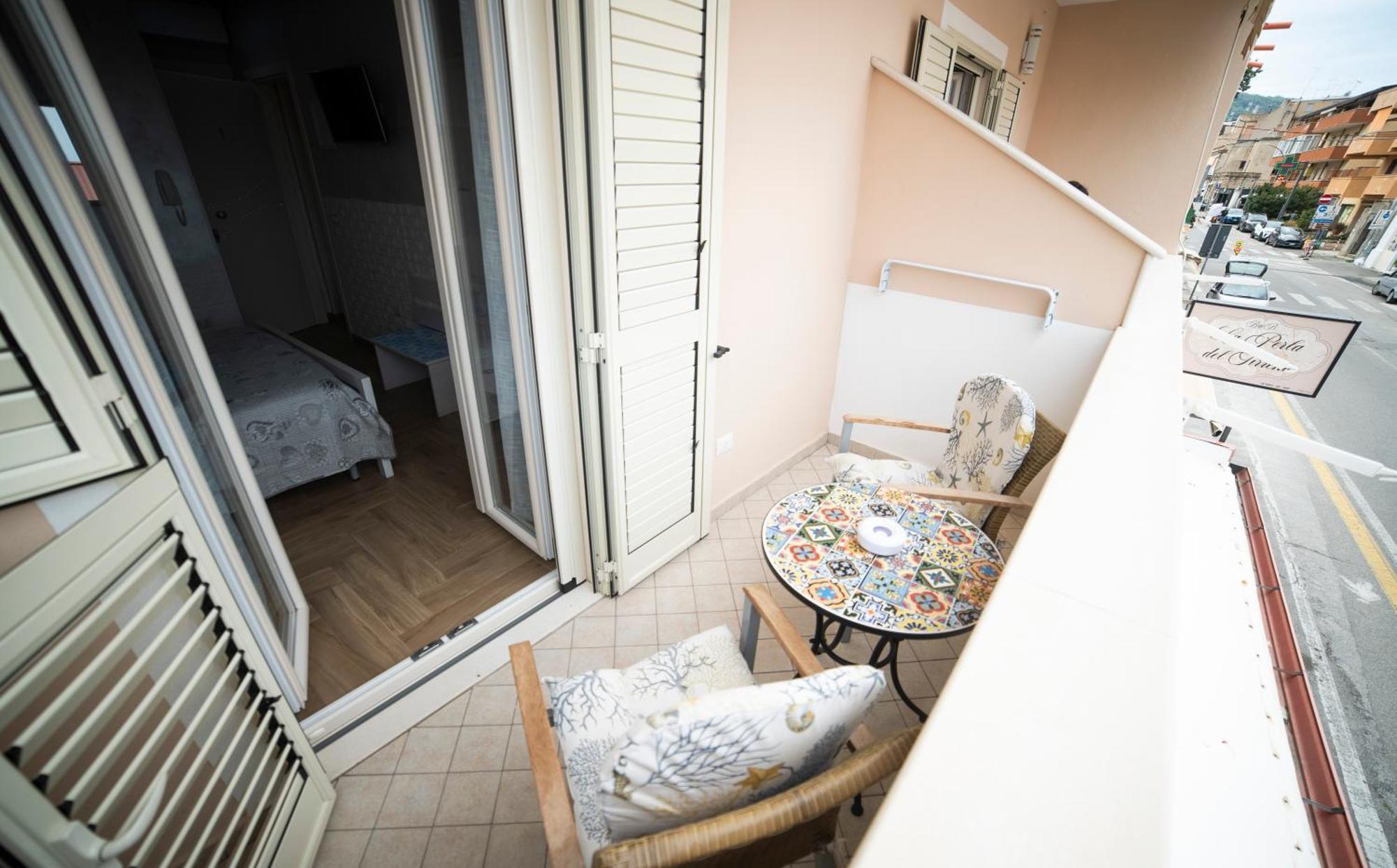 Superior Double Room Balcony Sea View
