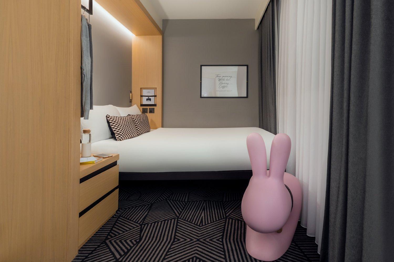 Compact Windowless Room