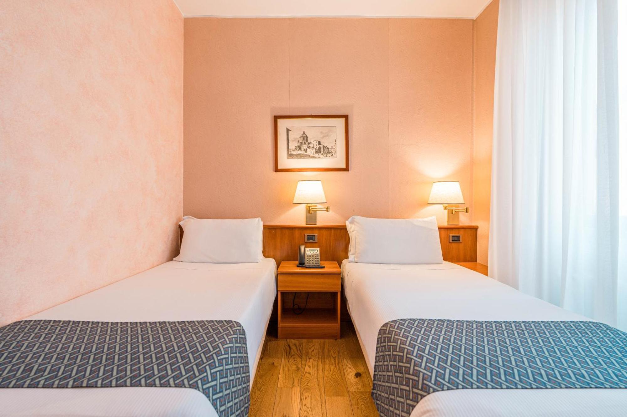 Twin Room,1666748228:JPEG