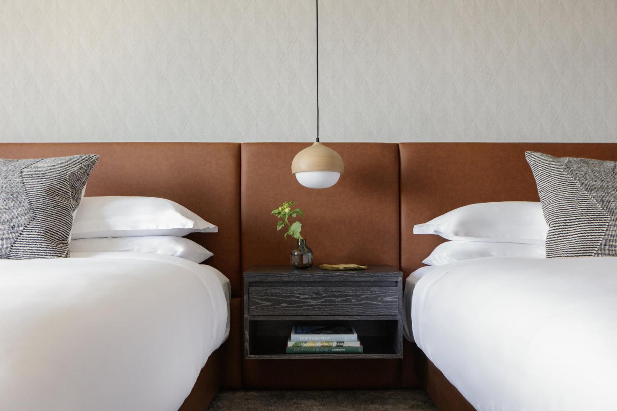 Queen Room Two Queen Beds Mountain View Non-Smoking