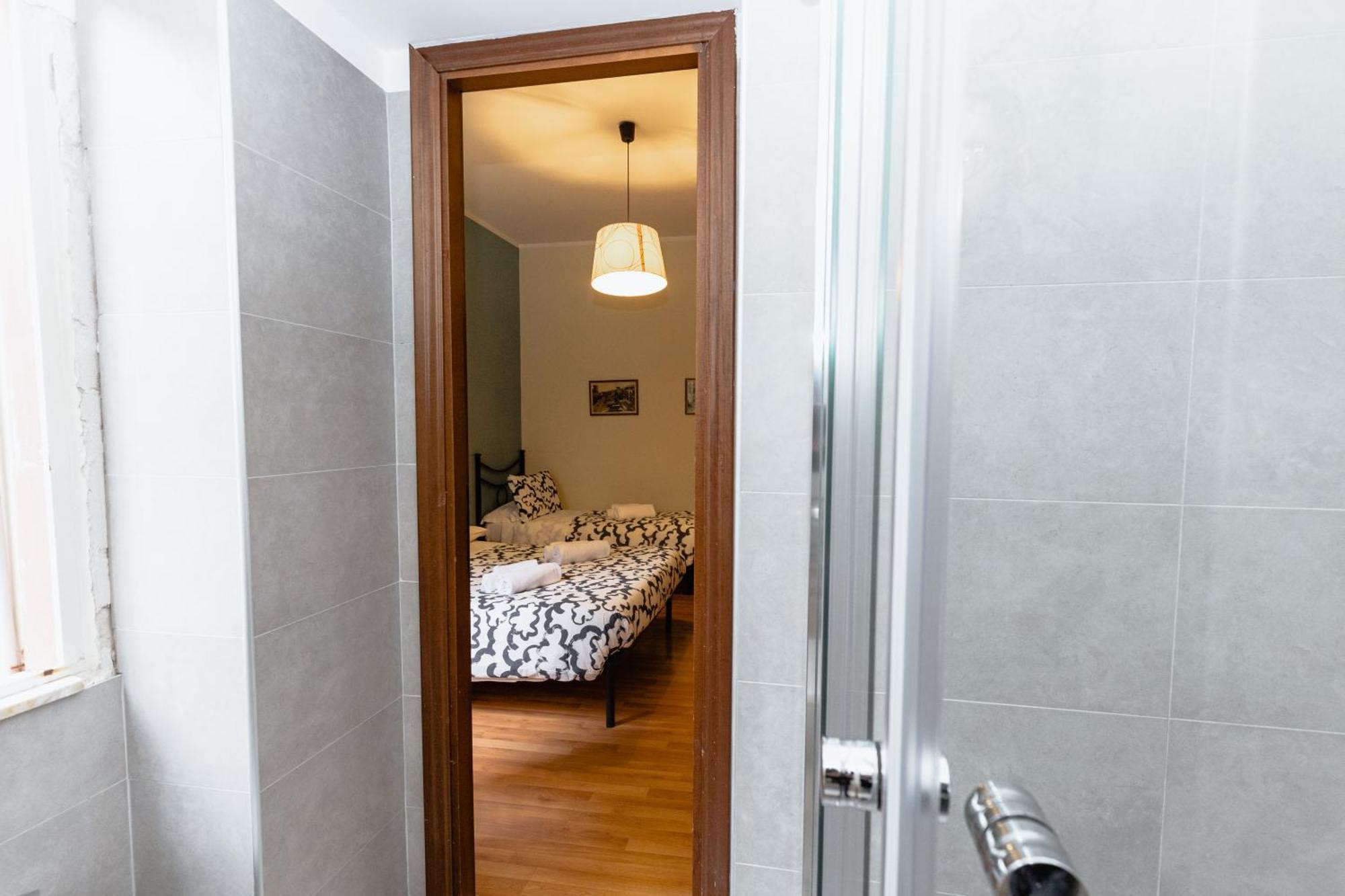 Triple Room Private Bathroom
