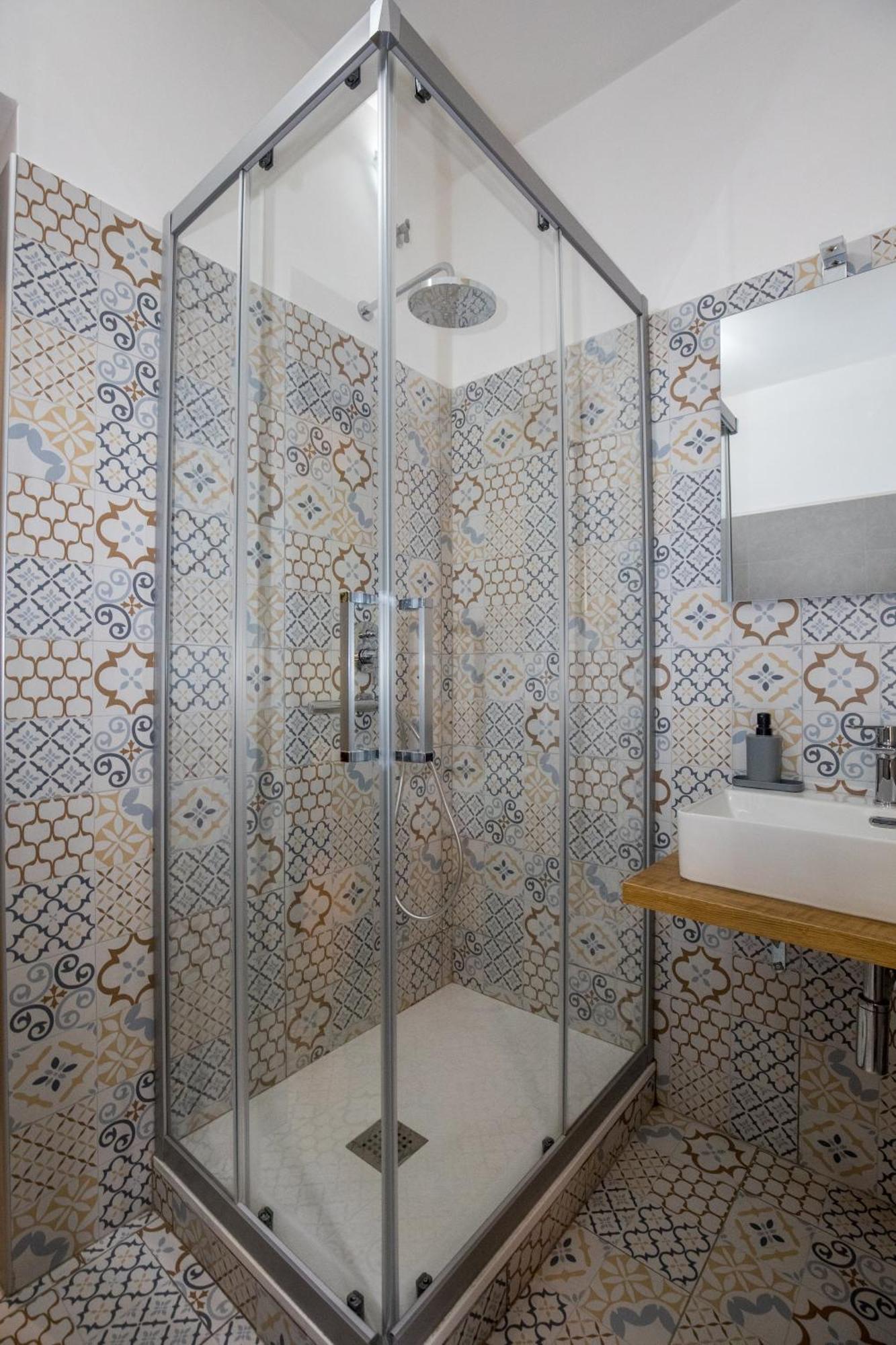 Double Room,1667440399:JPEG