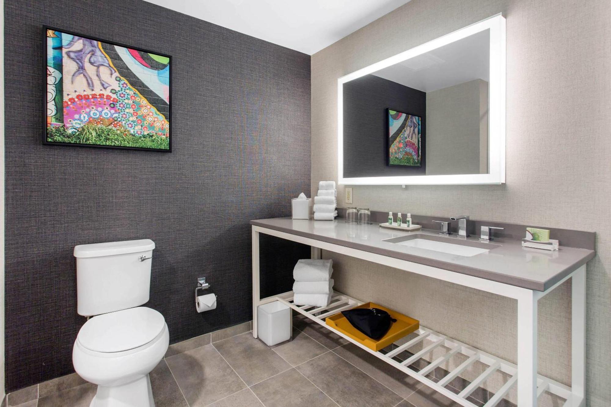 King Guest Room