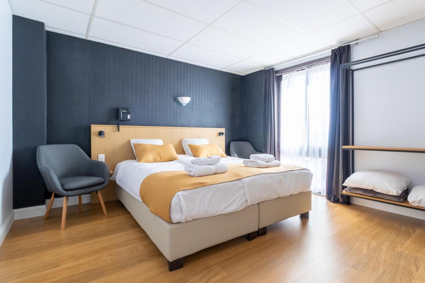 Double Room,1668045833:JPEG