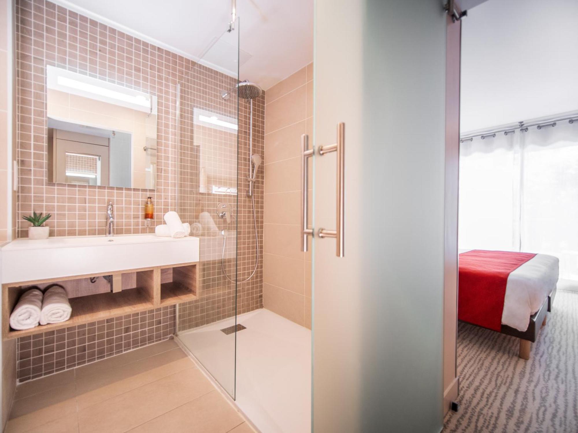 Deluxe Double Room Spa Access,1668047245:JPEG