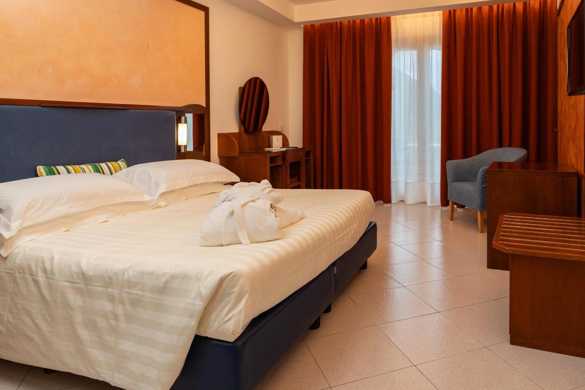 Comfort Double Room Sea View