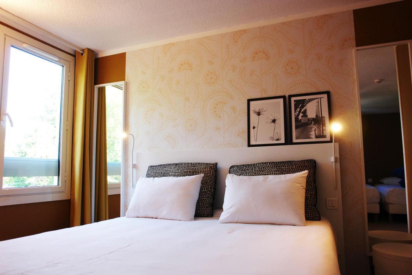 Double Room,1668047816:JPEG