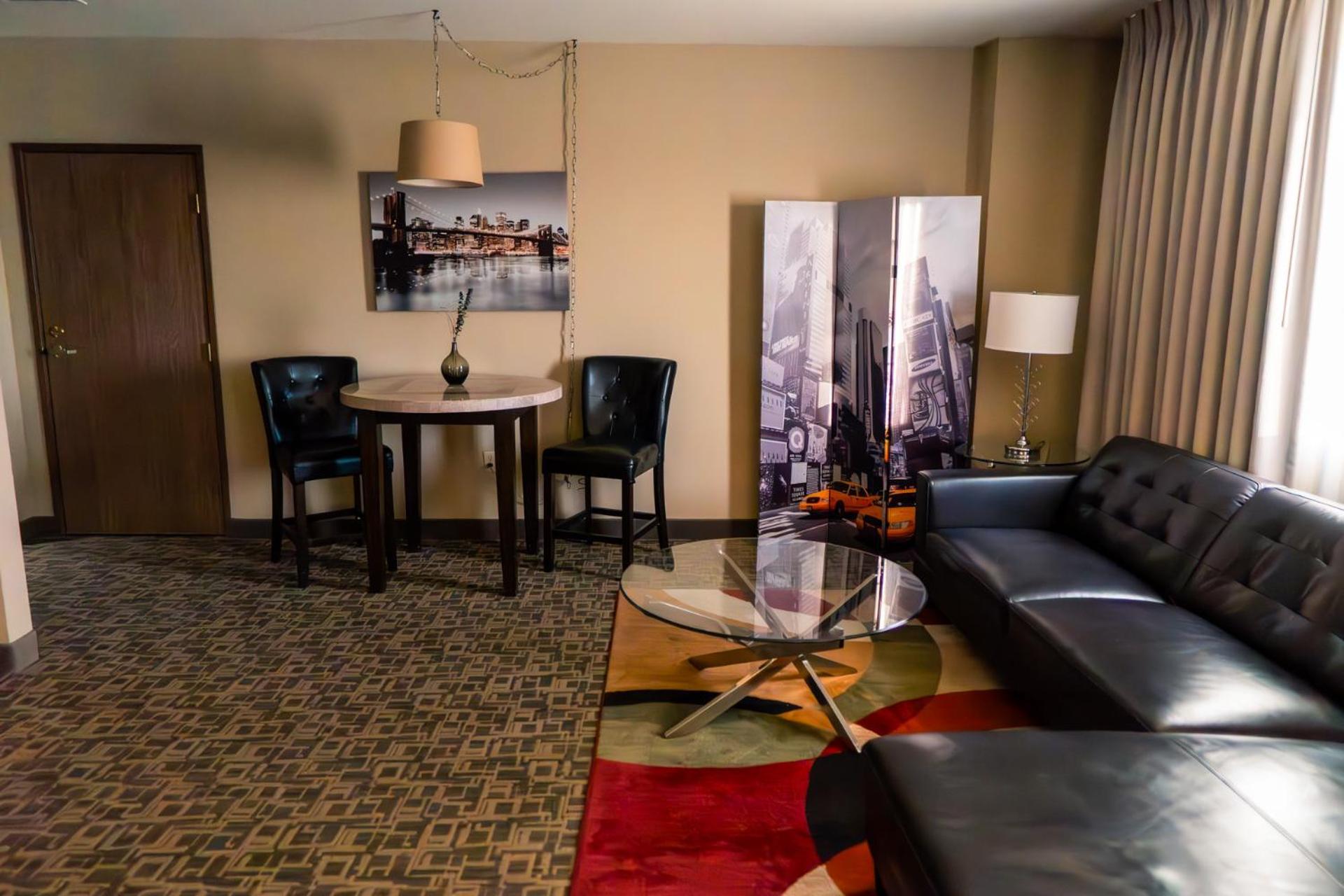 Mini Suite