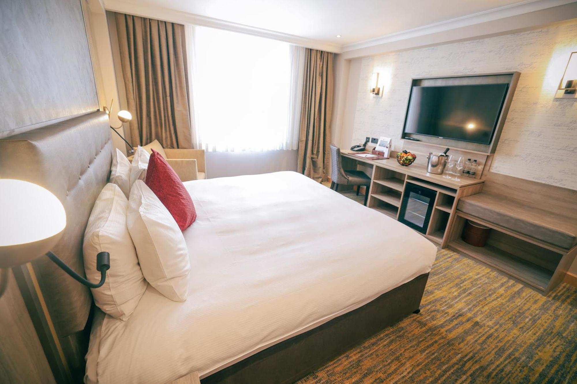 Superior Queen Room