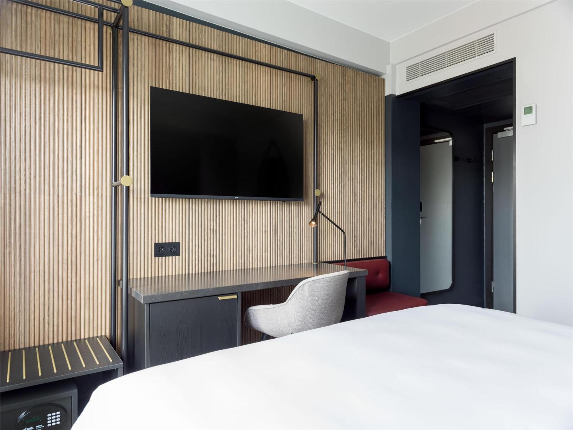 Net Zero Standard Room Balcony