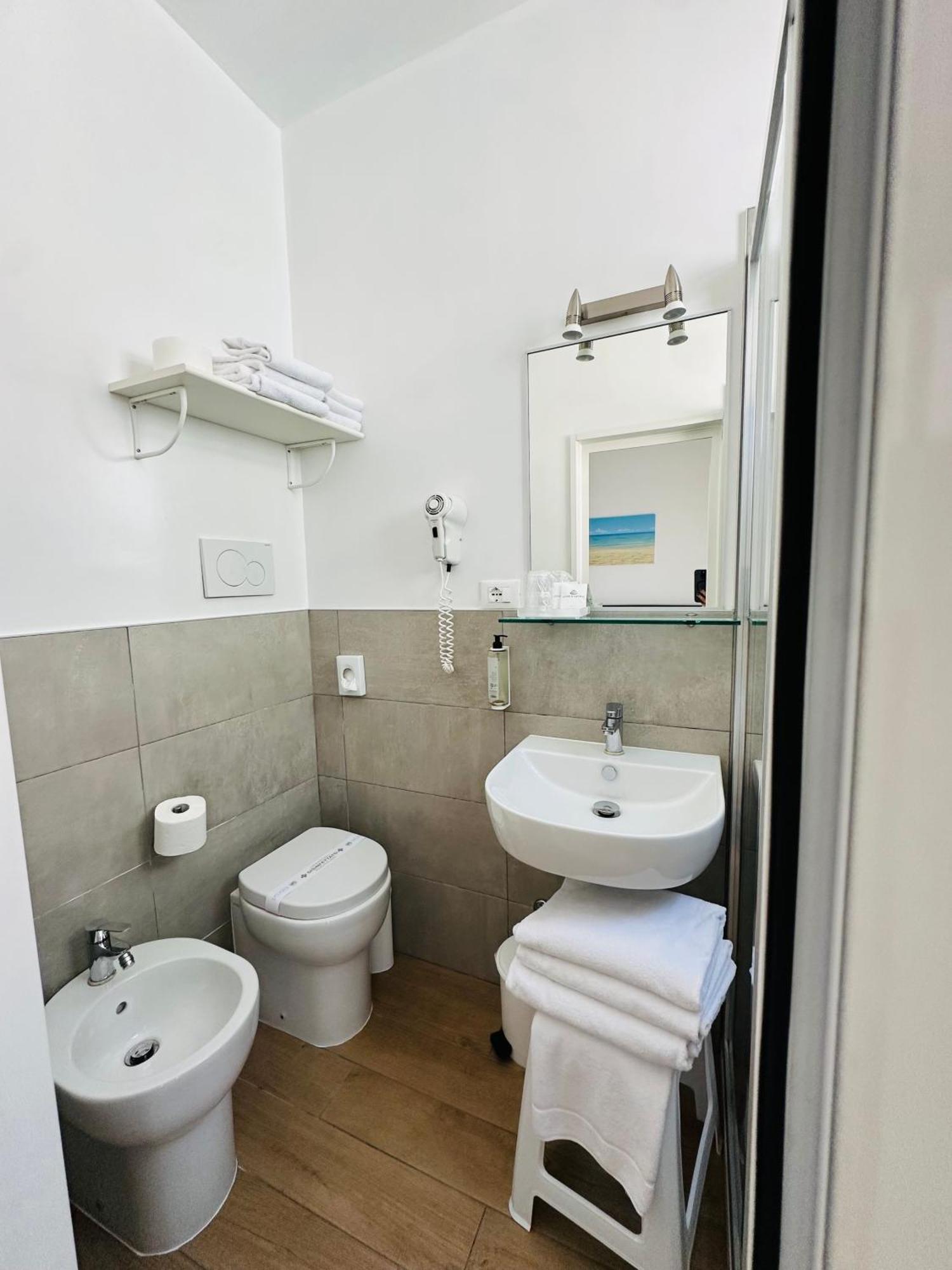 Economy Triple Room