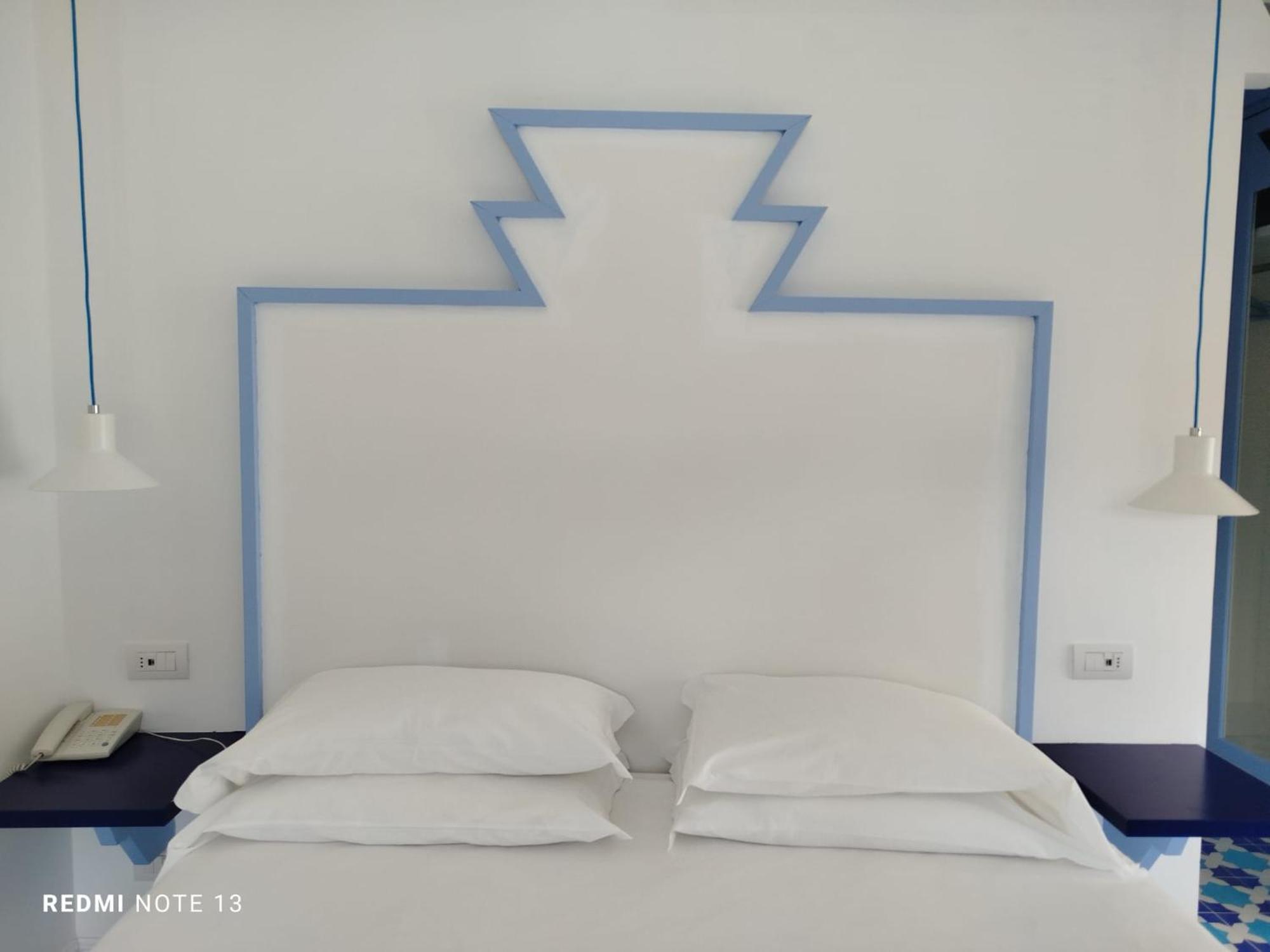 King Room,1669006853:JPEG