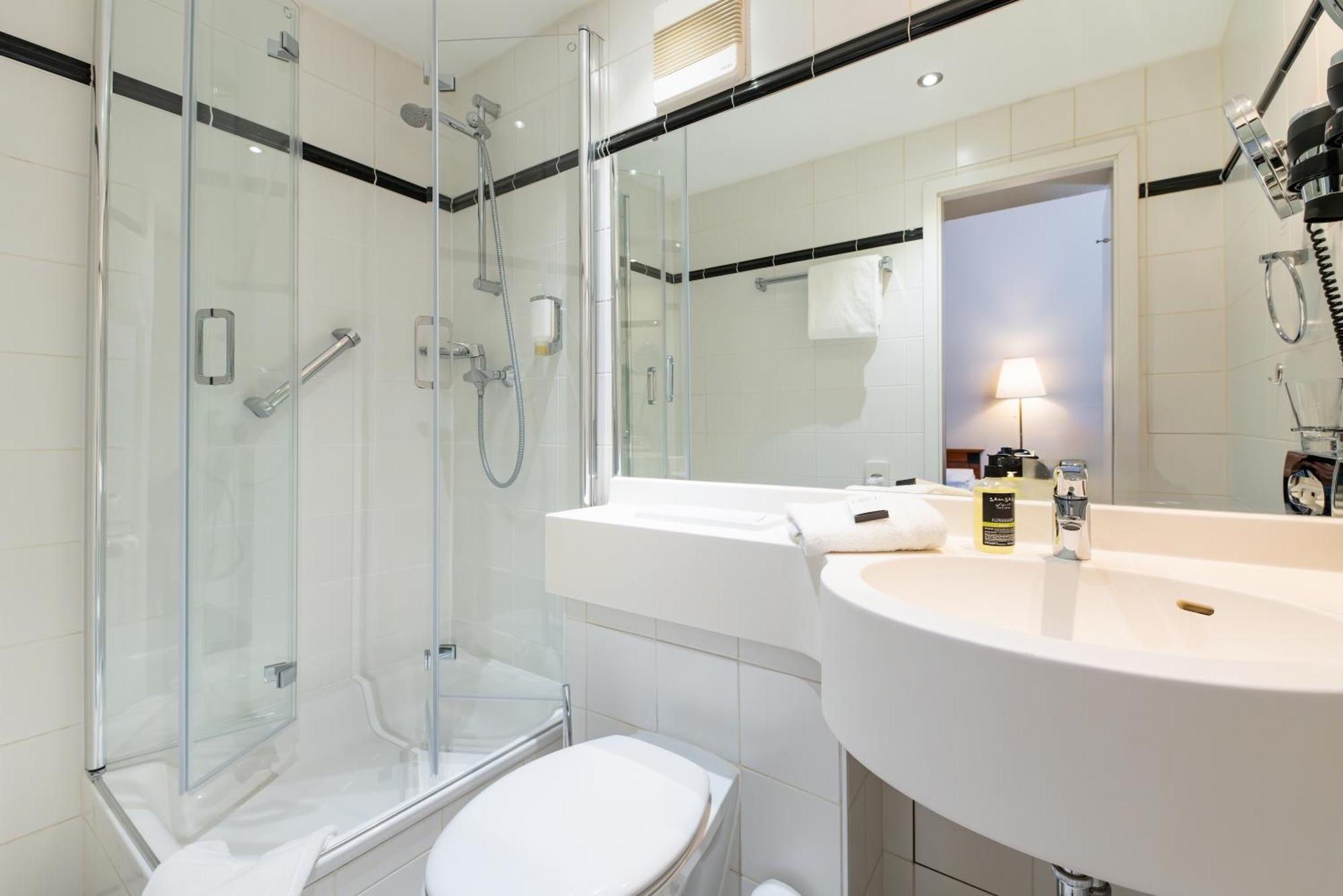 Standard Single Room