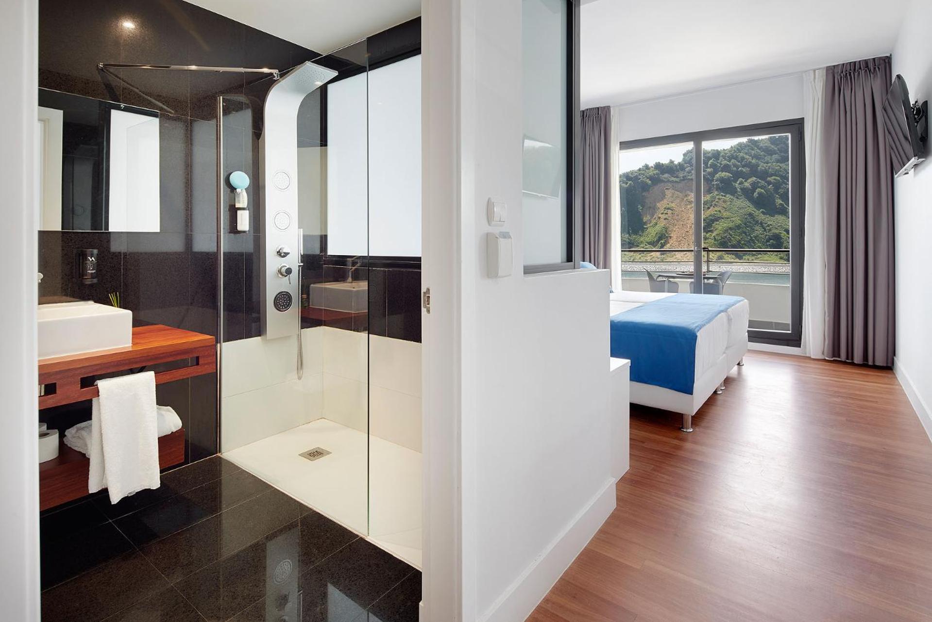 Small Double Room Spa access