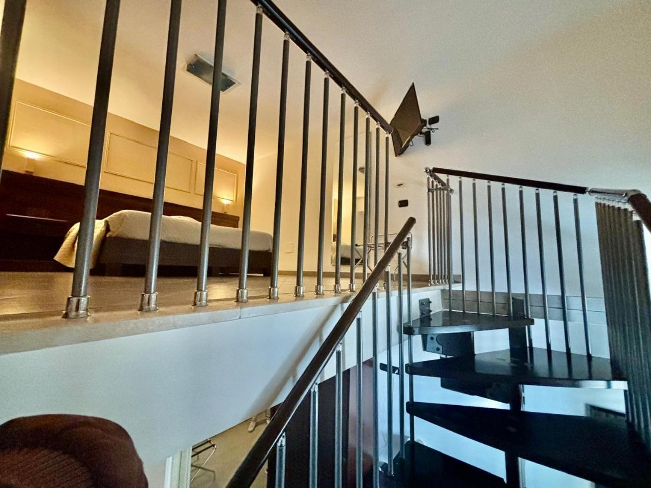 Triple Room,1669015531:JPEG