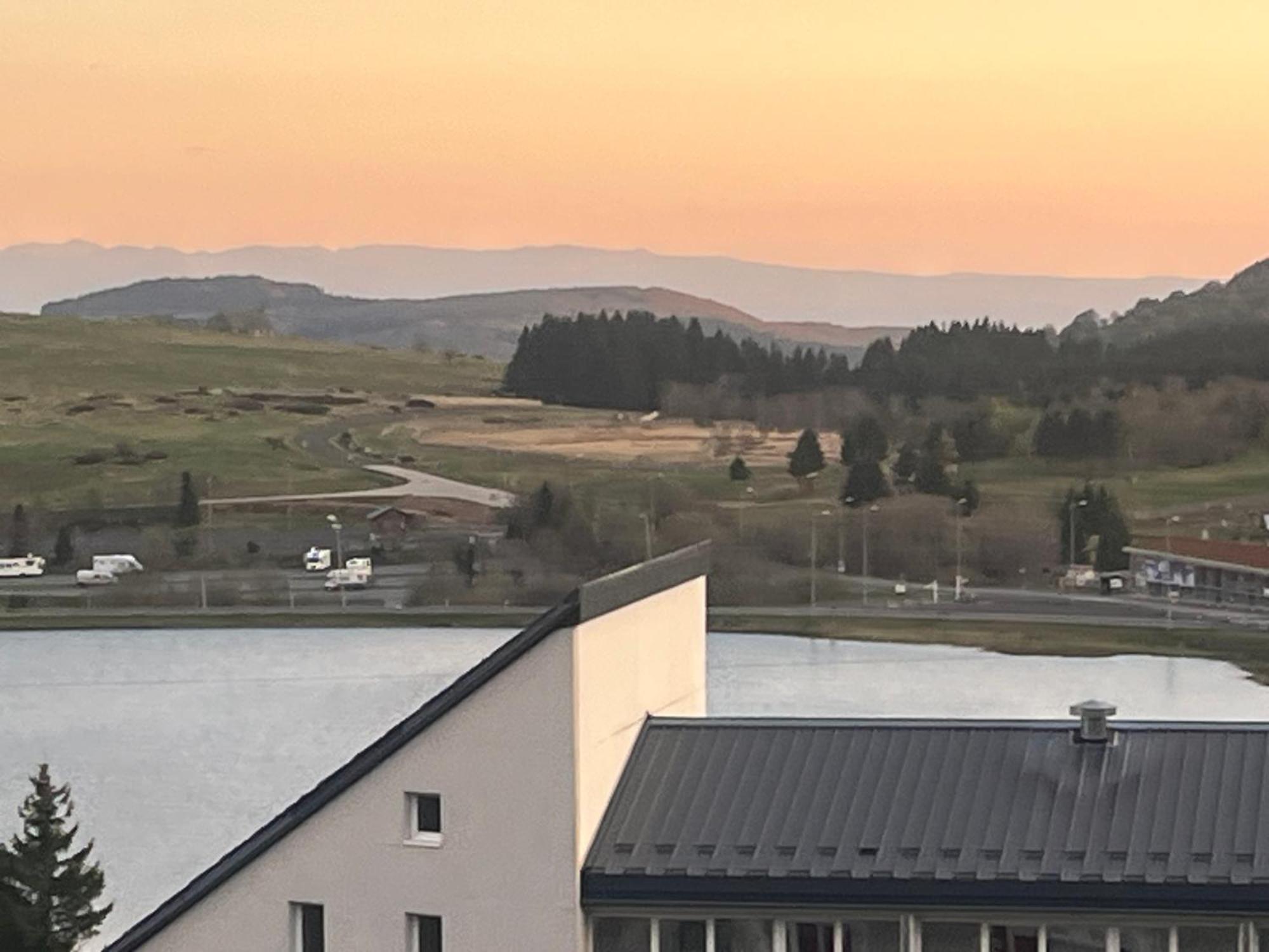 Triple Room with Ski slope view,1669016289:JPEG