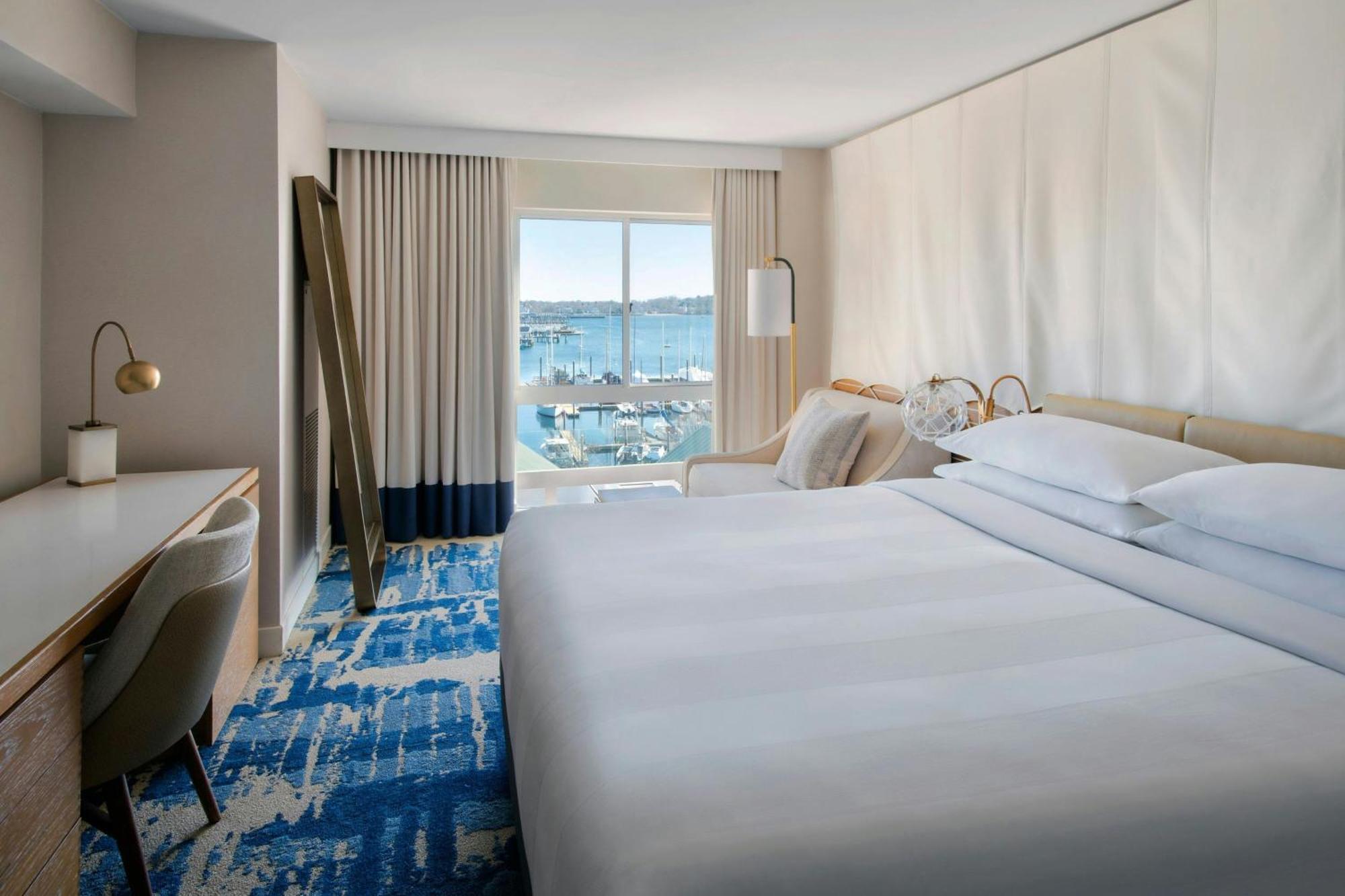 King Room Water View,1632998943:JPEG