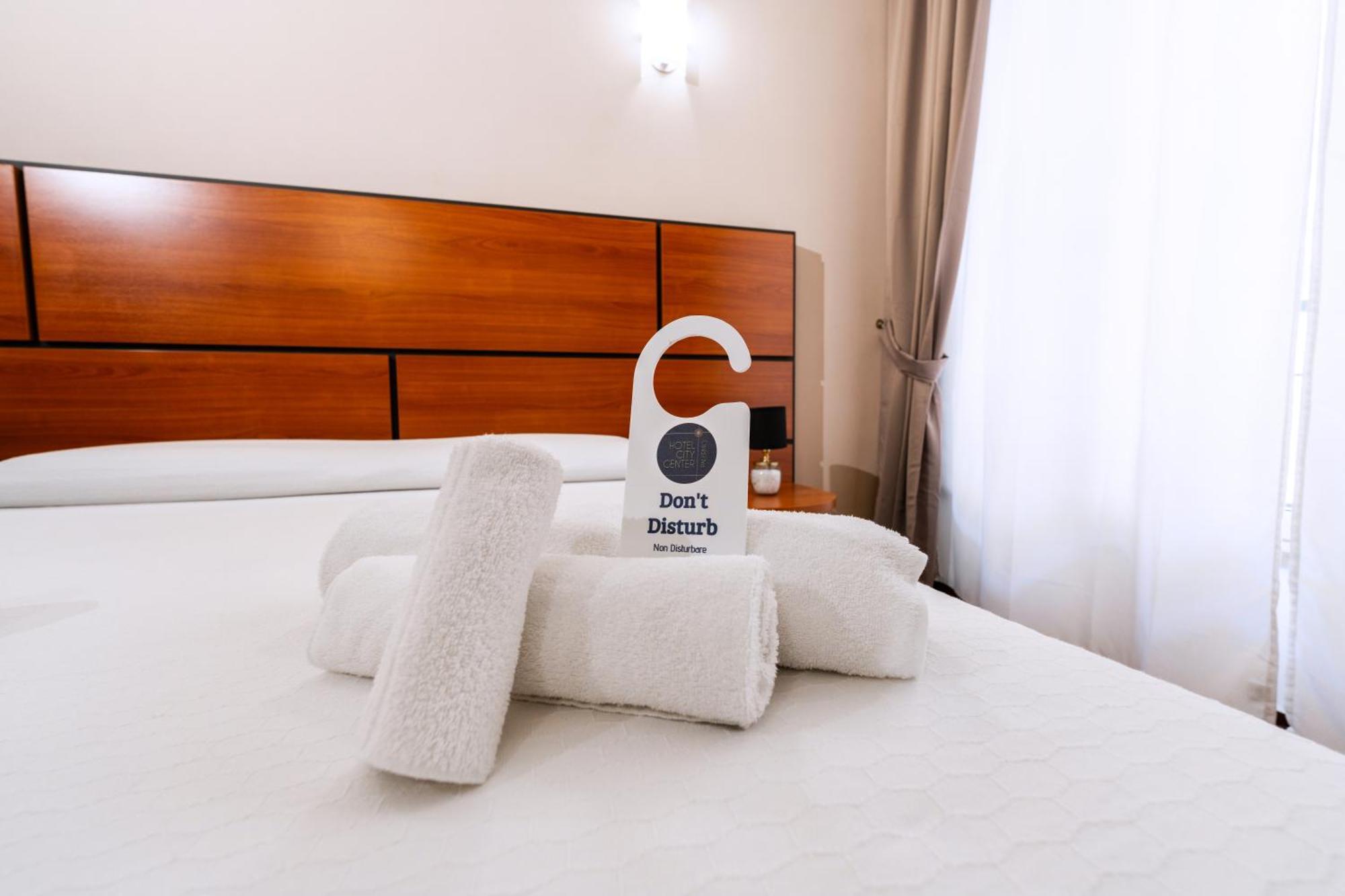 Double Room,1669025467:JPEG