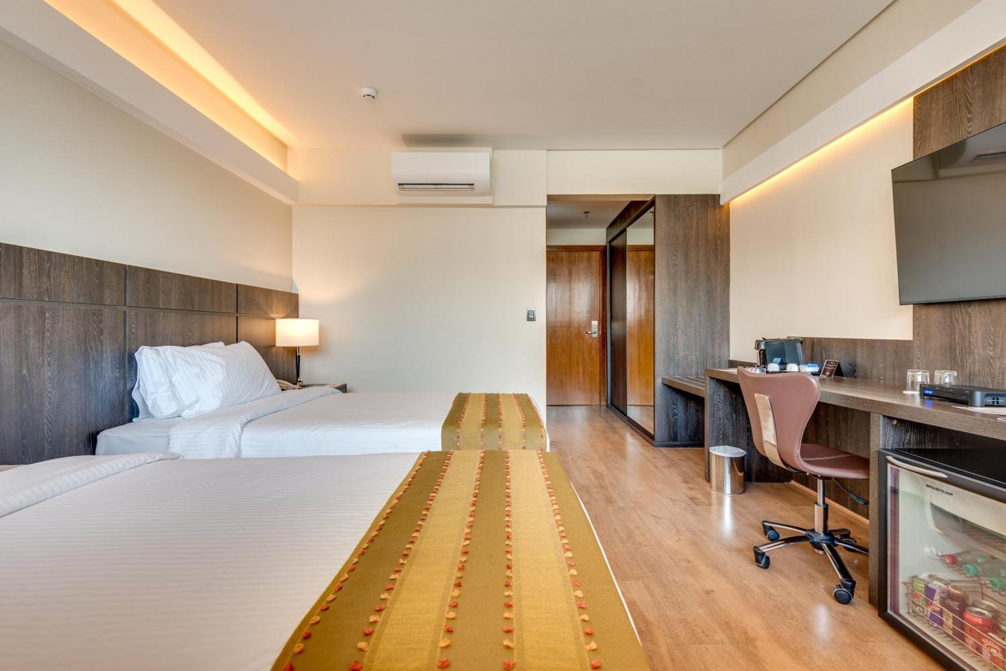 Premium Twin Room,1669029317:JPEG