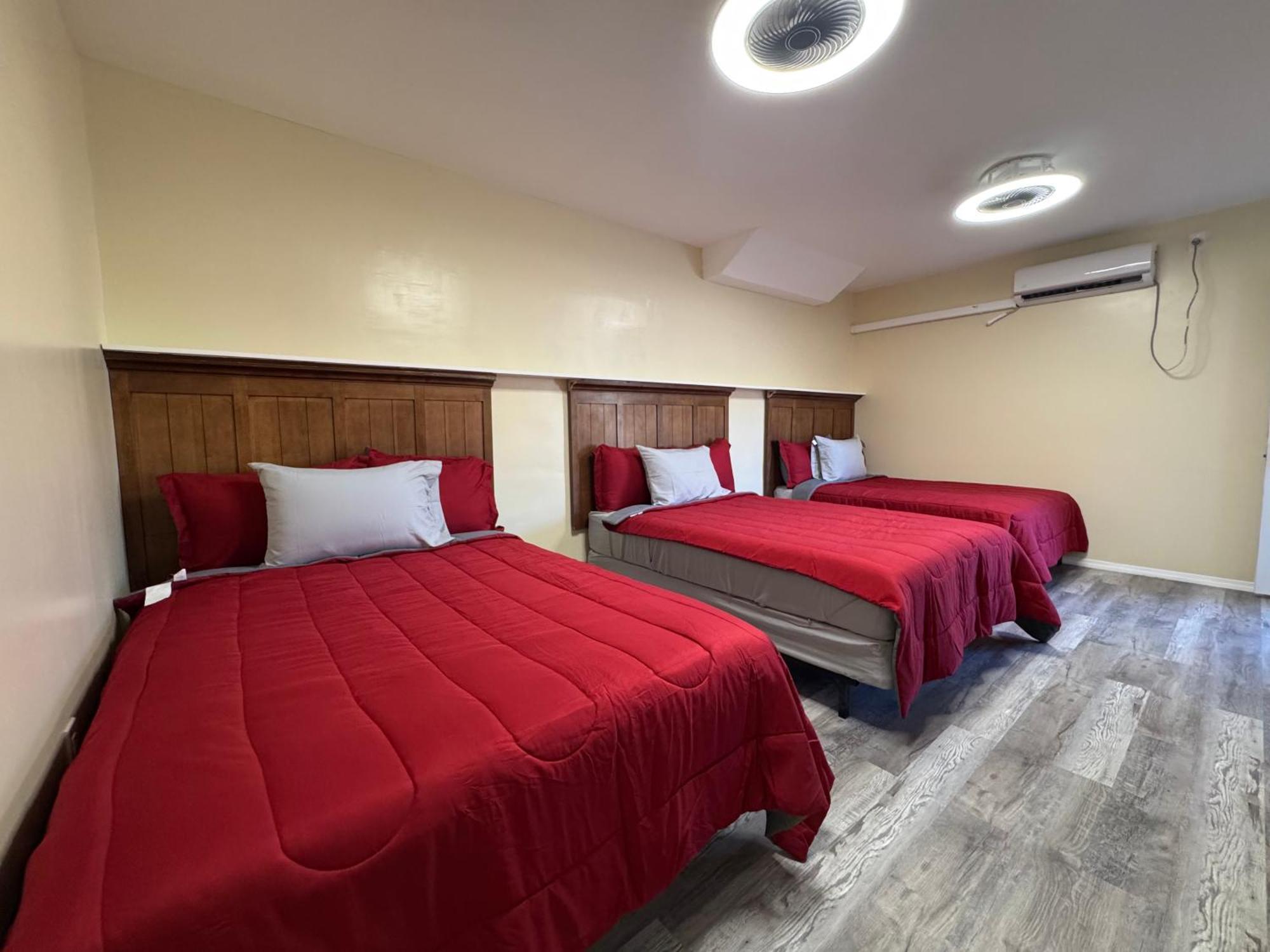 Basic Triple Room