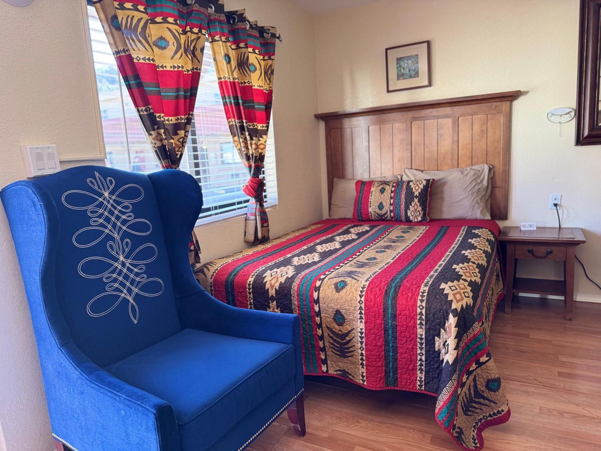 Deluxe Queen Room Two Queen Beds
