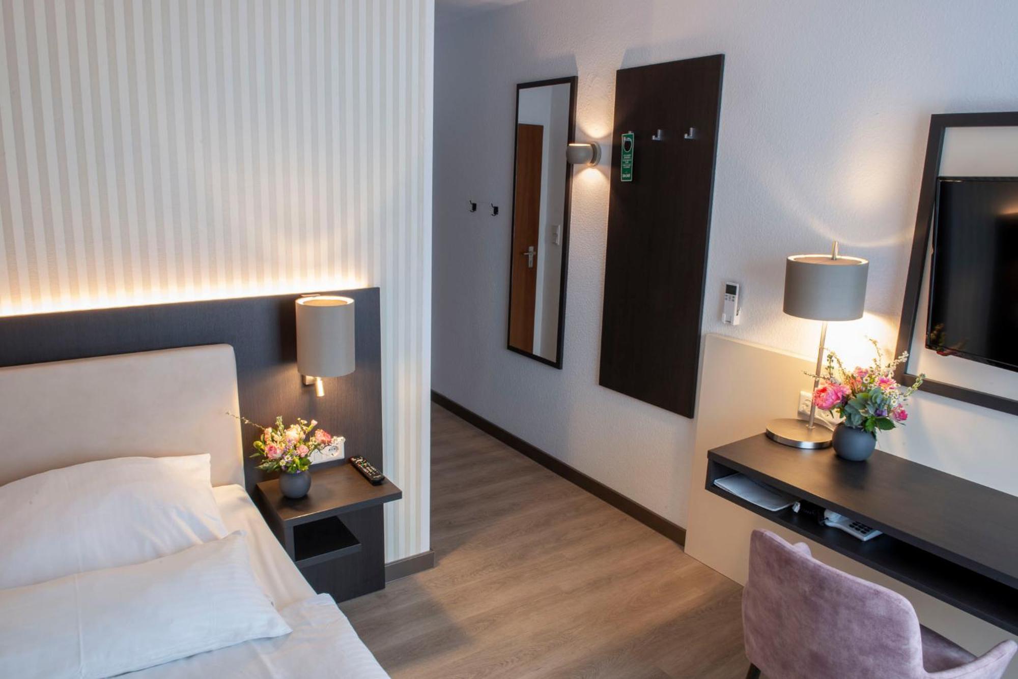 Single Room Bathroom