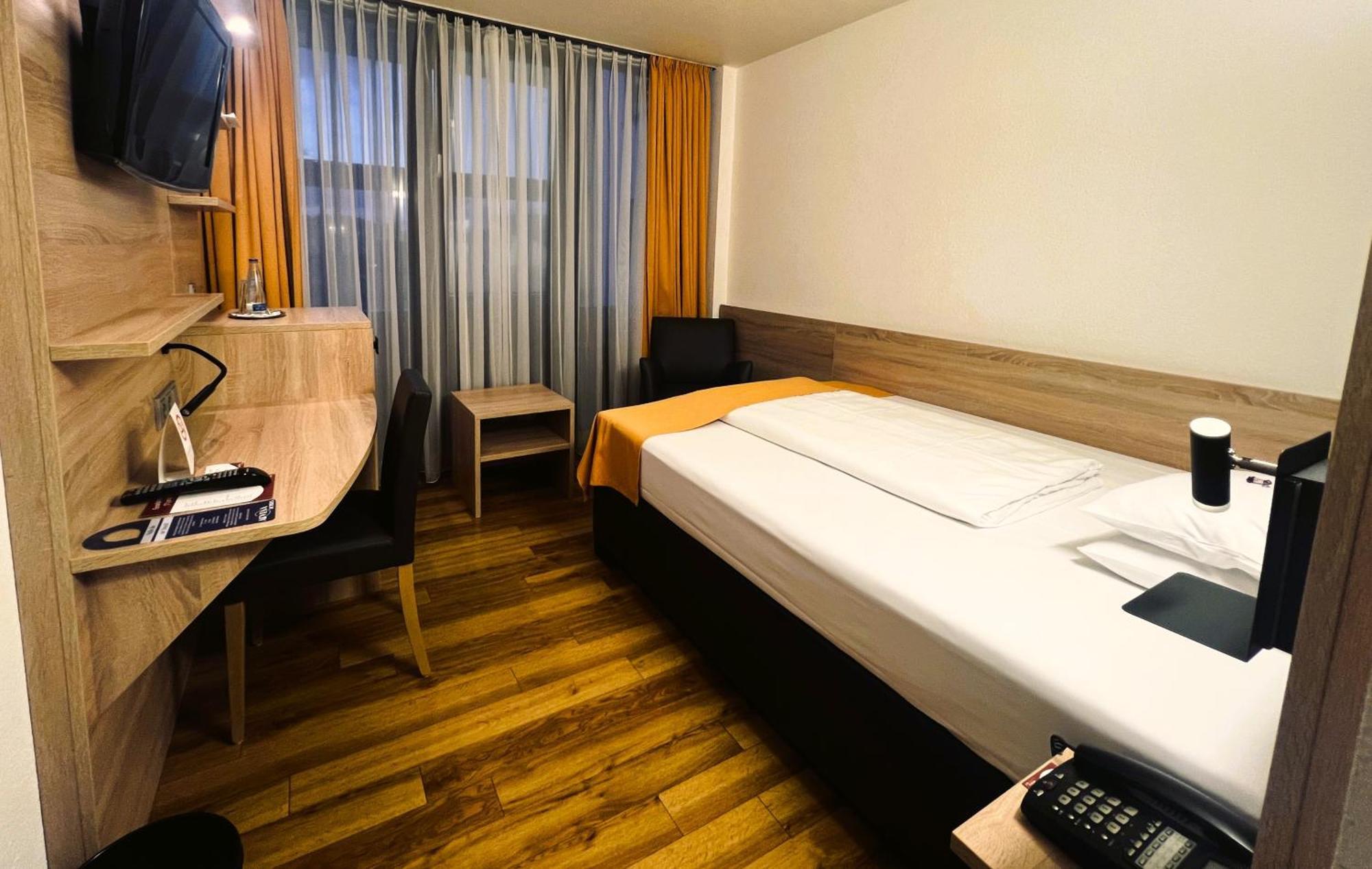 Single Room